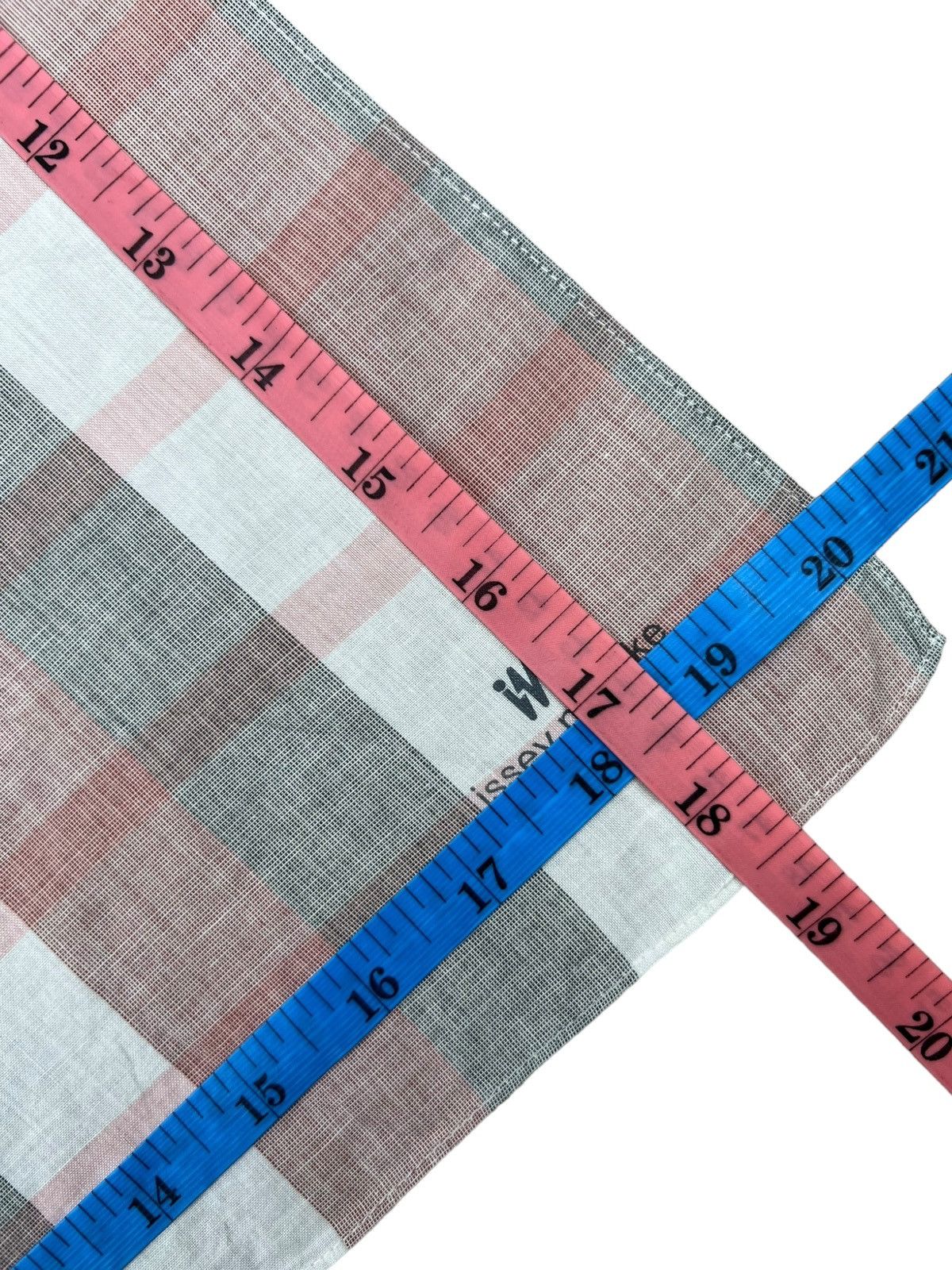 Issey Miyake Issey Miyake Handkerchief Neckerchief Bandana Pocketsquare Size ONE SIZE - 5 Thumbnail