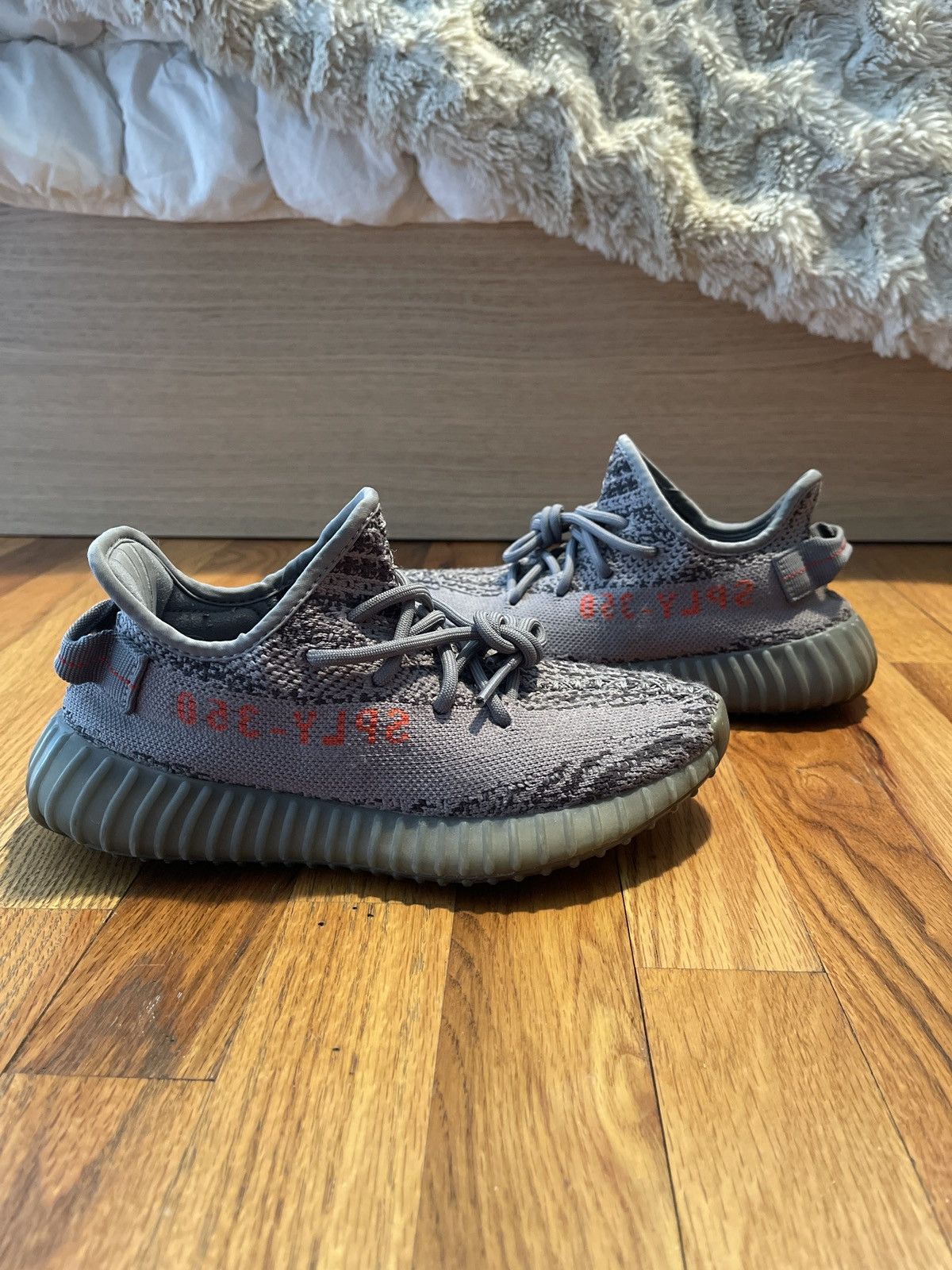 Adidas Yeezy Boost 350 V2 Beluga 2.0 Size US 5 / EU 37 - 1 Thumbnail