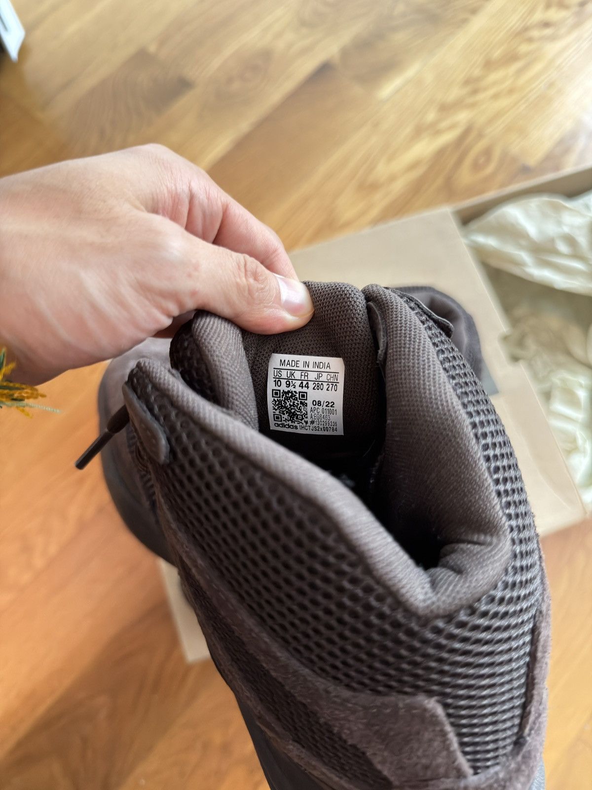 Yeezy YEEZY DESERT BOOT Size US 10 / EU 43 - 4 Thumbnail