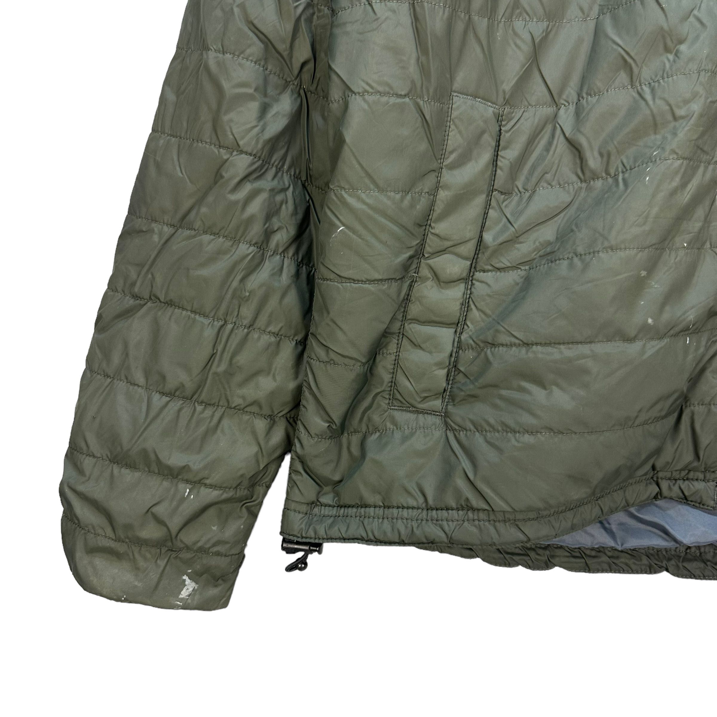 Carhartt TRASHED CARHARTT LIGHT PUFFER JACKET #8028-197 Size US L / EU 52-54 / 3 - 6 Thumbnail