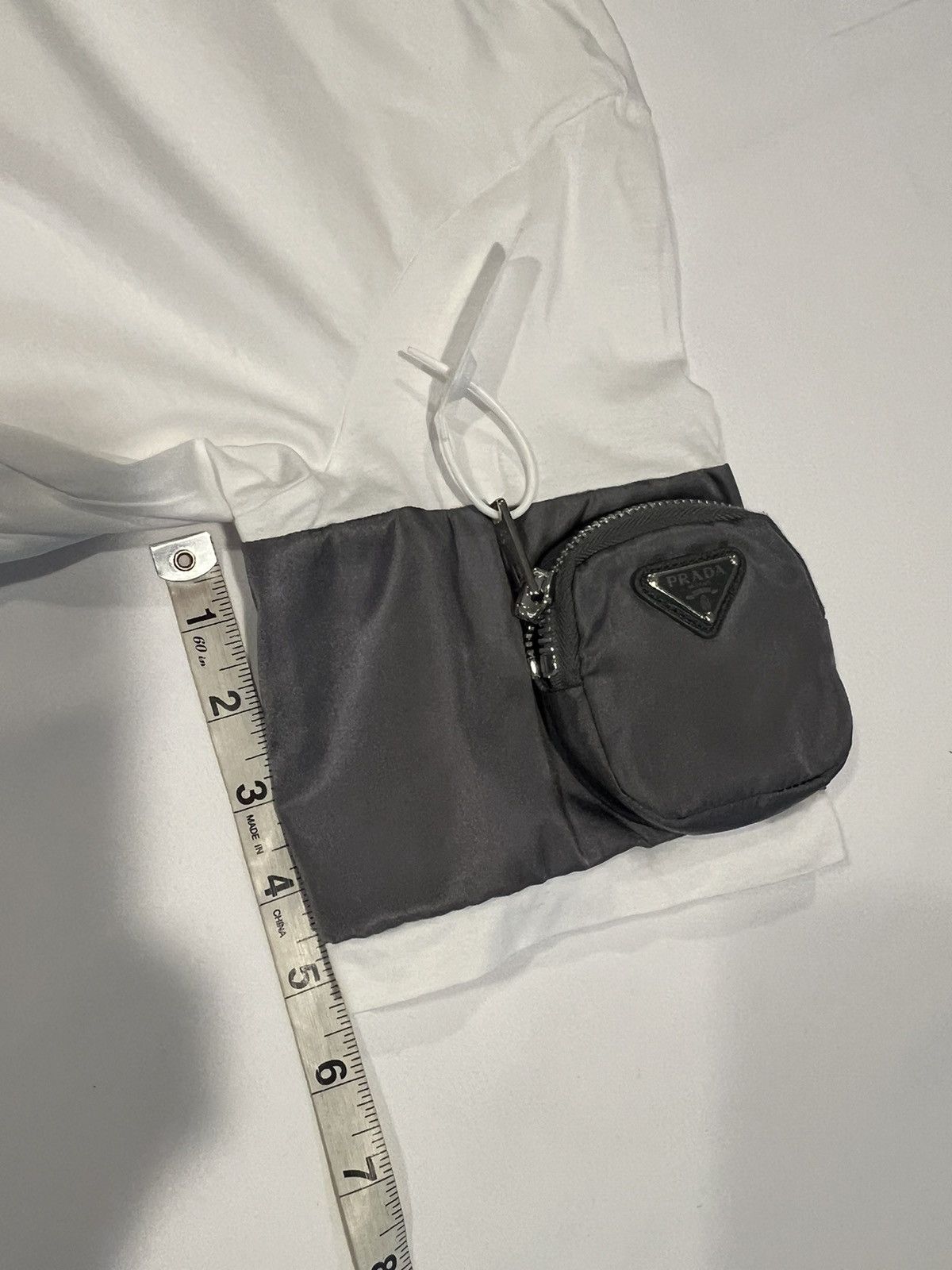 Prada Prada t shirt. M. $850 Size M / US 6-8 / IT 42-44 - 8 Thumbnail