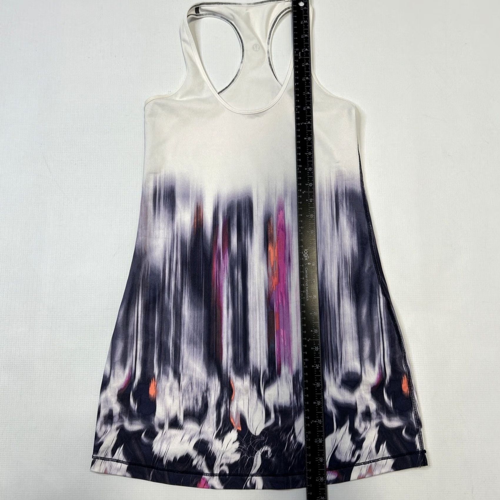Lululemon Lululemon Cool Racerback Tank Top Multicolor Floral Luon 2 Women Sleeveless Racerback Extra Long Regular Size 2 100% Genuine Womens Size XS / US 0-2 / IT 36-38 - 4 Thumbnail