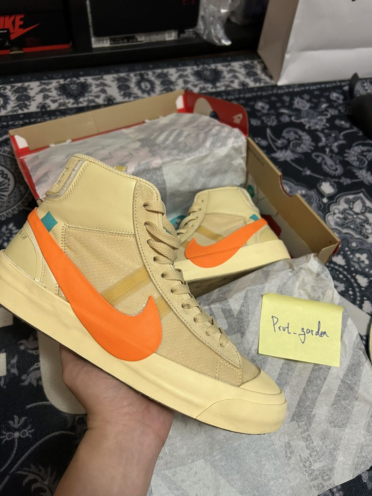 Nike × Off-White Nike x Off-White Blazer Mid Hallow's Size US 10 / EU 43 - 2 Thumbnail