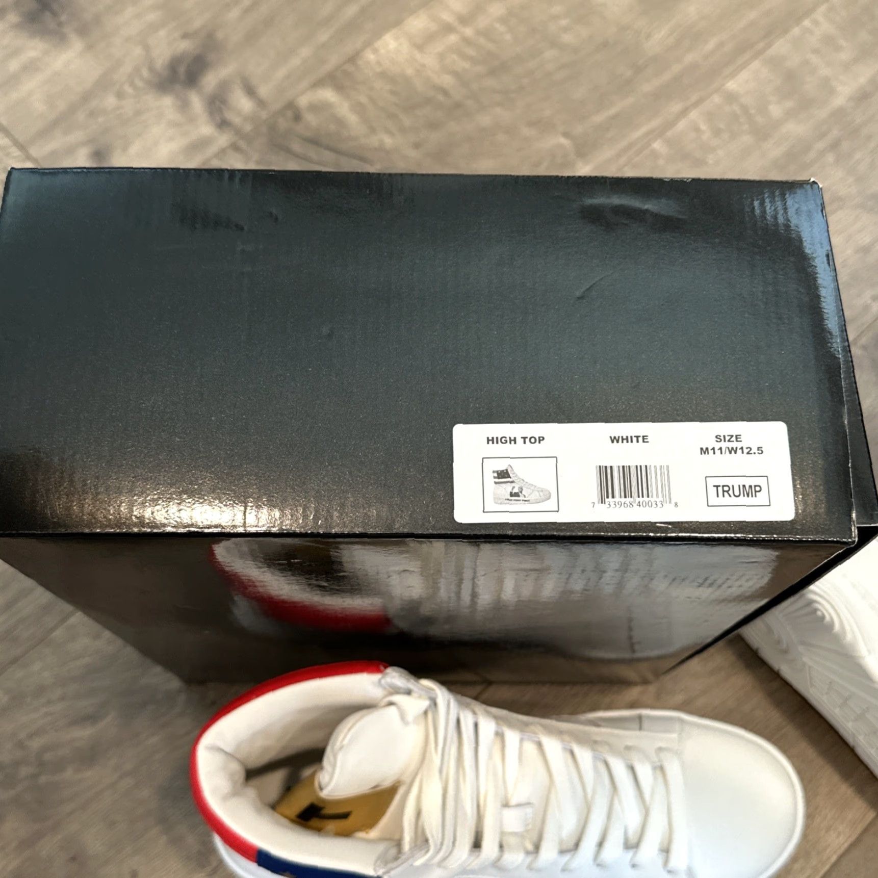 Vintage Trump Sneakers High Top White Mens Size 11 FIGHT MAGA 3612/5000 SIGNED Leather Upper Athletic Shoes Size US M / EU 48-50 / 2 - 3 Thumbnail