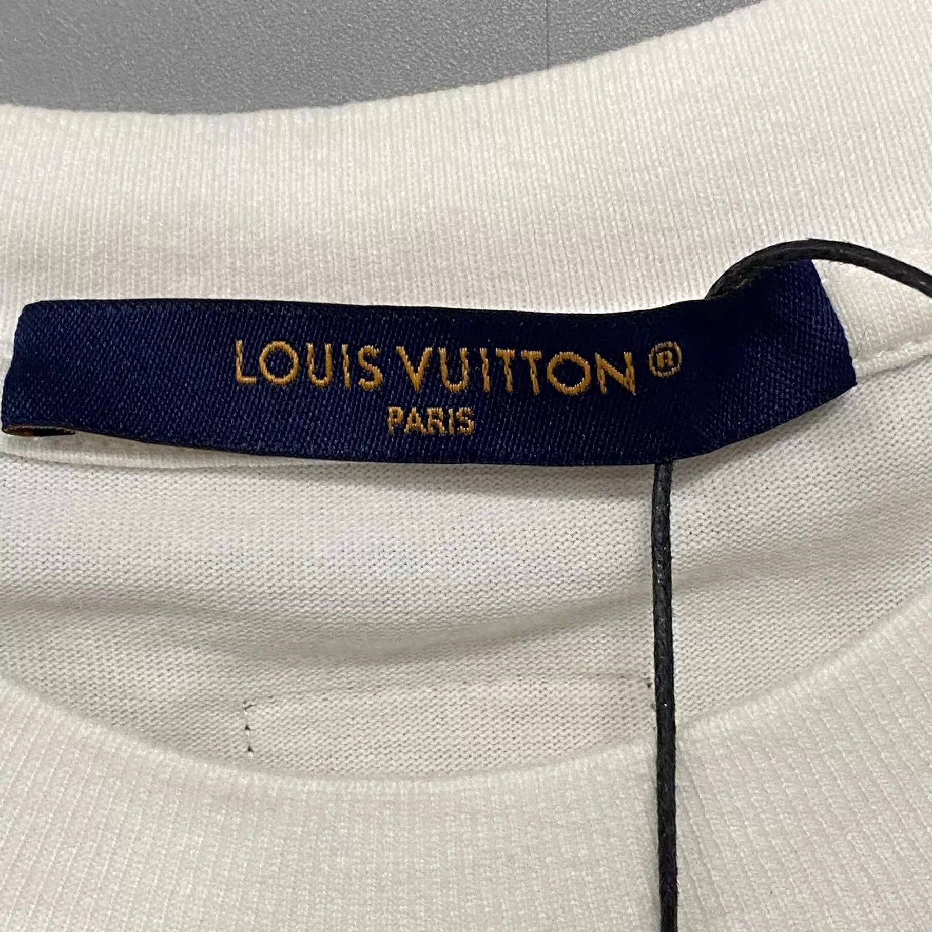 Louis Vuitton LV 25ss Men's Clover Crystal Logo SS Tee Size US XS / EU 42 / 0 - 5 Thumbnail
