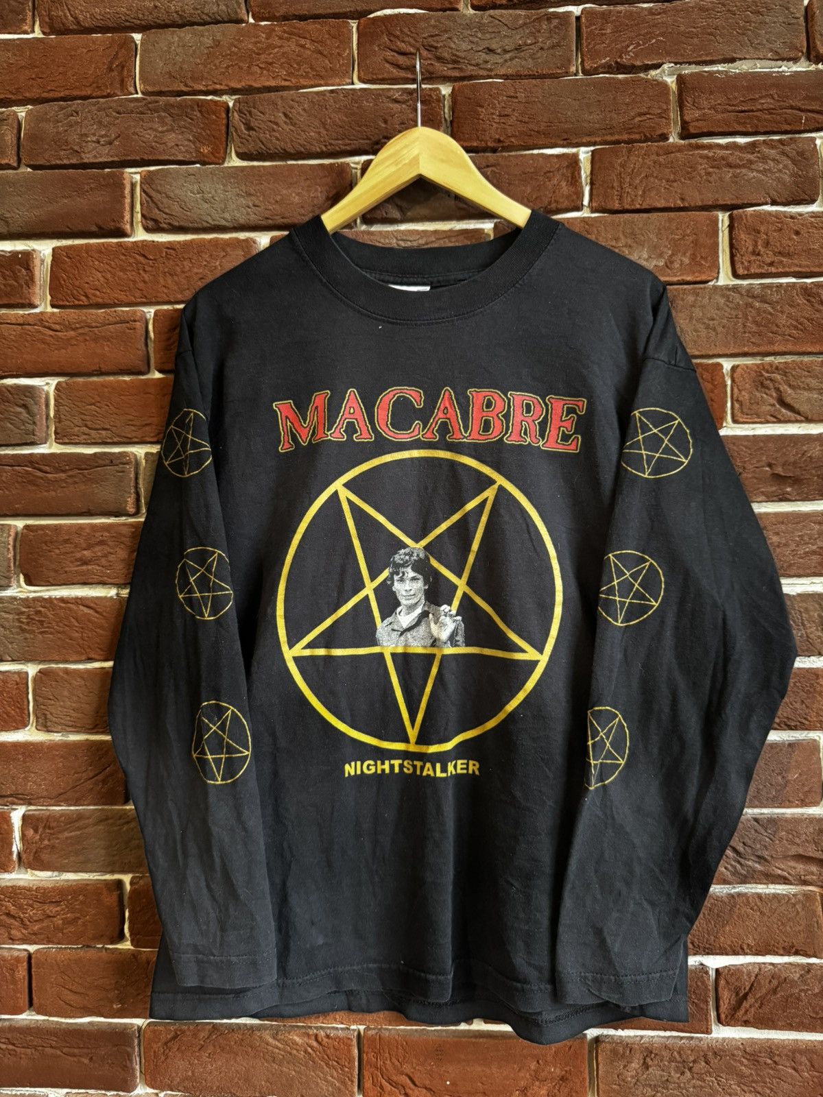 00s VIntage Macabre Nightstalker Metal Band Long Sleeve Tee