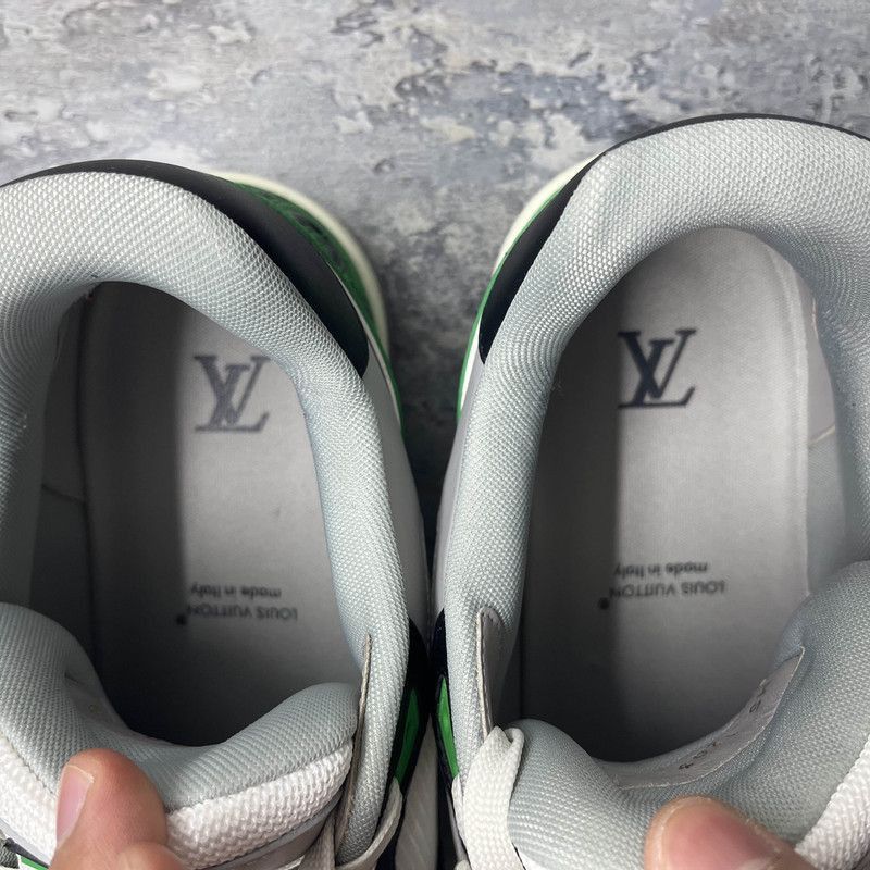 Louis Vuitton Louis Vuitton Trainer Low Top Sneakers in Black Green -2508 Size US 10.5 / EU 43-44 - 8 Thumbnail