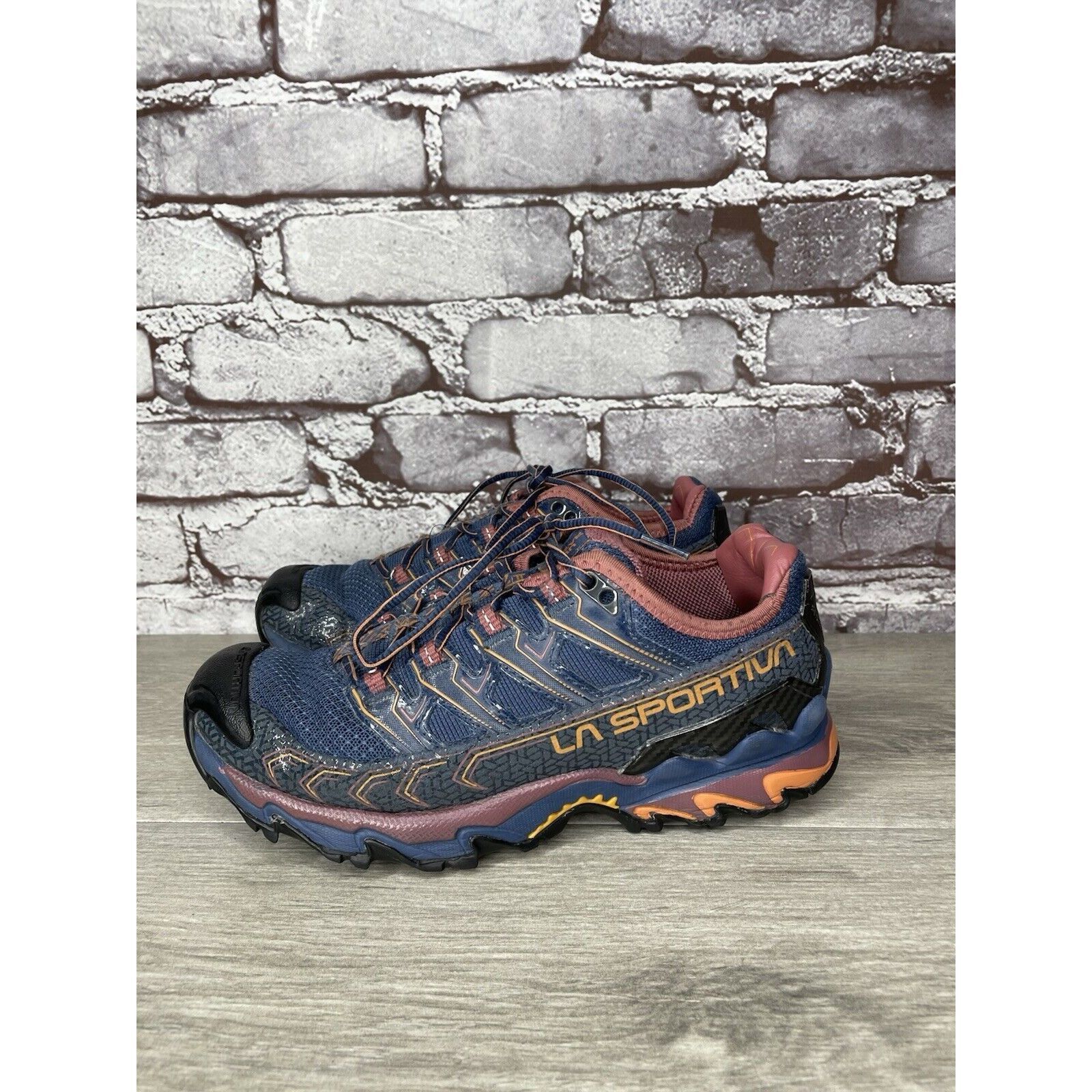 La Sportiva La Sportiva Ultra Raptor II Blue Mesh Trail Denim Rouge Hiki Size US 6 / IT 36 - 18 Thumbnail