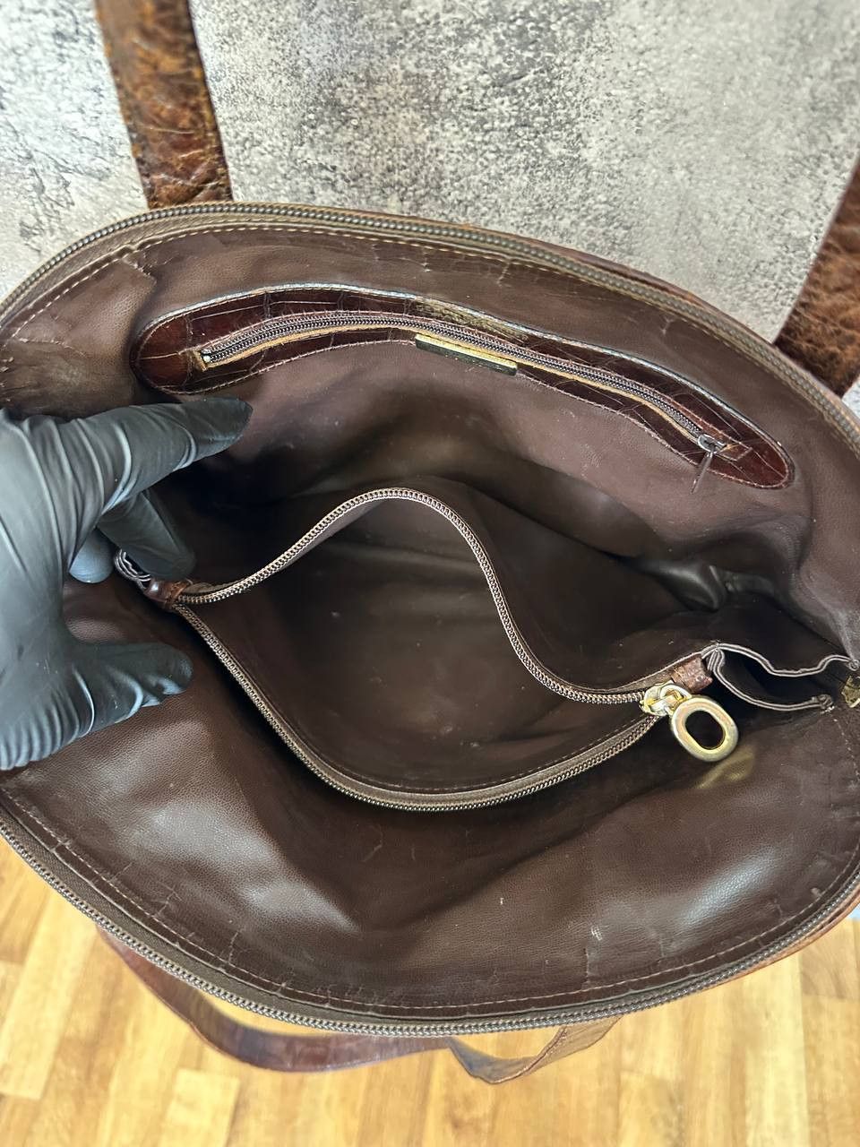 Russell & Bromley Russell & Bromley Italy Croc Embossed Leather Shoulder Bag Size ONE SIZE - 8 Thumbnail
