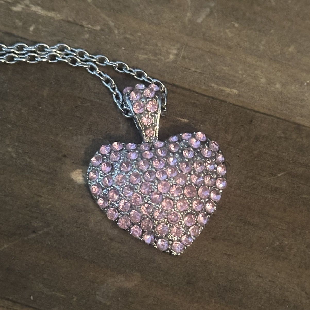 Other Silver tone pink pave heart pendant necklace Size ONE SIZE - 3 Thumbnail