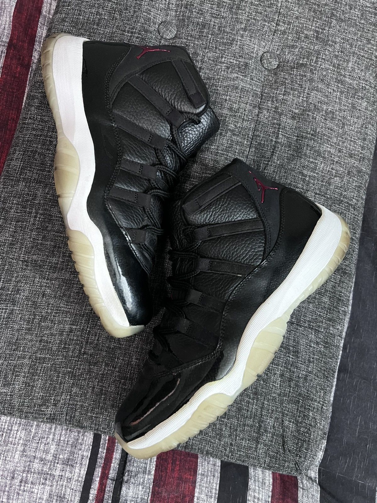 Jordan Brand Jordan 11 '72-10' Size US 11 / EU 44 - 2 Thumbnail
