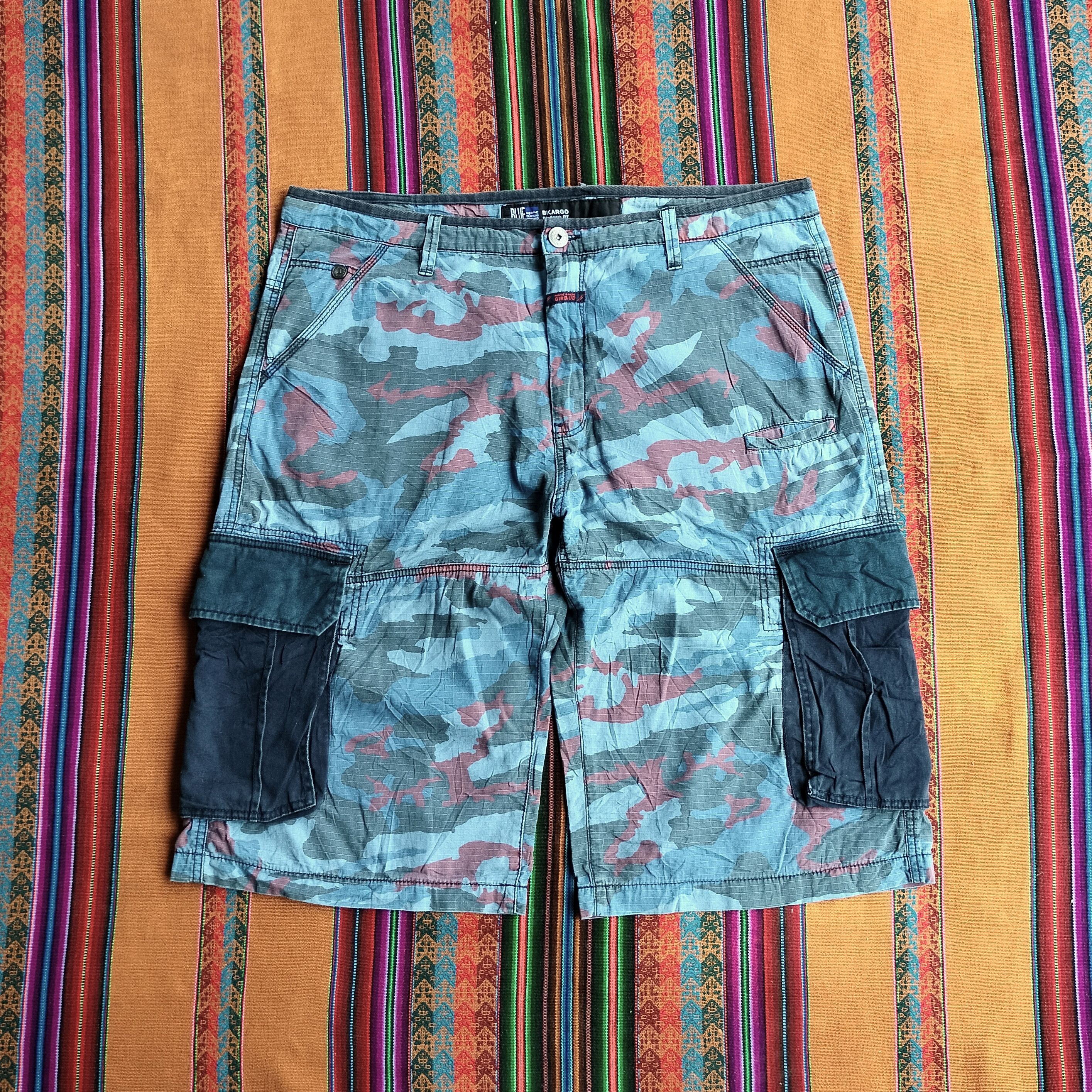 Marithe + Francois Girbaud Marithe francoi girbaud camouflage hybrid cargo short Size US 40 / EU 56 - 1 Thumbnail