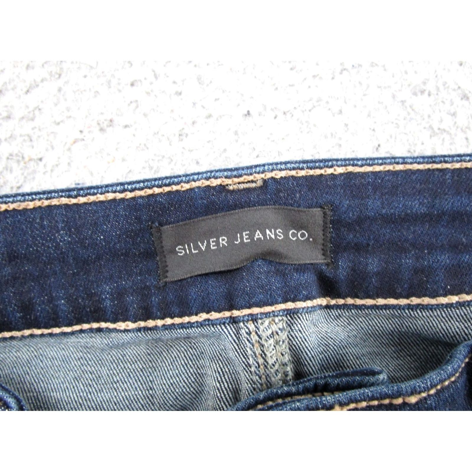 Silver Jeans Co. Silver Jeans Co Suki Kick Flare Blue Stretch Denim Jeans Size 34 Womens Size 24" / US 00 / IT 34 - 4 Thumbnail