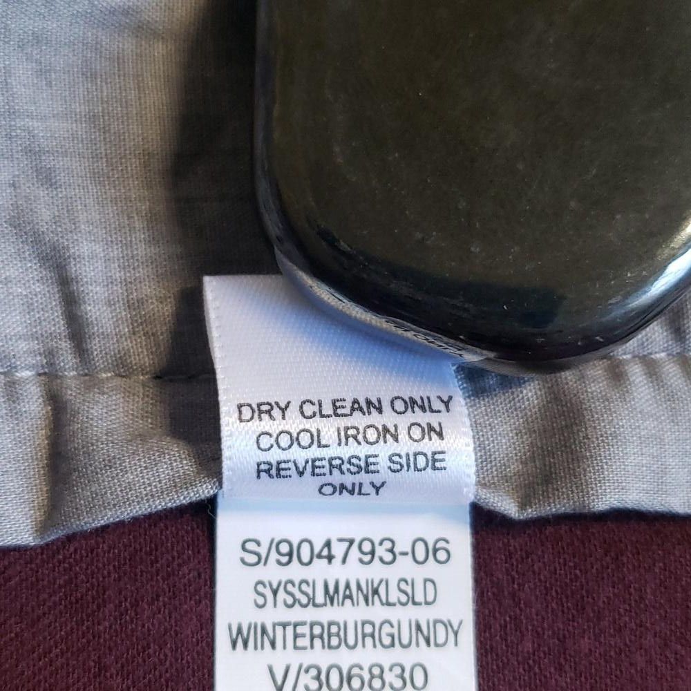 Banana Republic CT716a Banana Republic Burgundy Ladies Sloan Fit Pant 12L Size 34" / US 12 / IT 48 - 8 Thumbnail