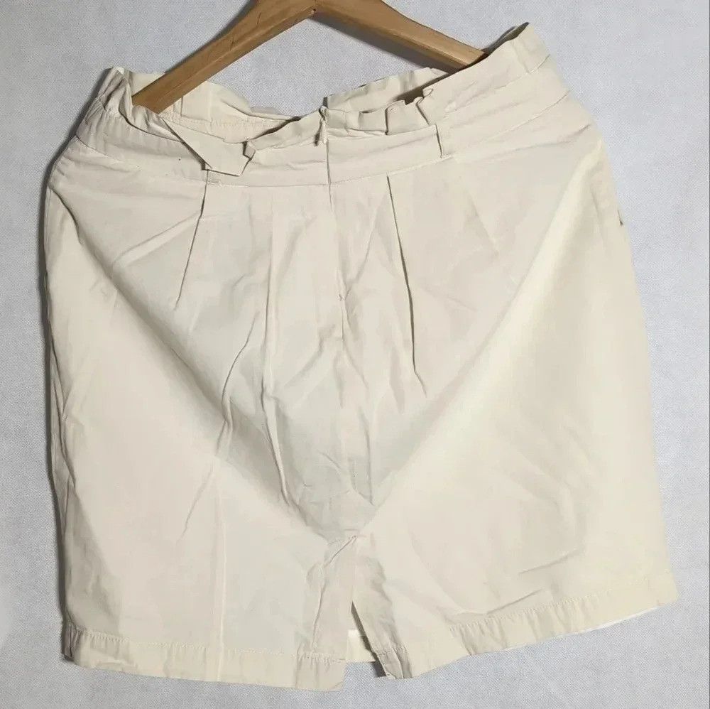 Designer Camaieu Cream Ruffle waist Shorts sz 6 No longer produced 1 Size 28" / US 6 / IT 42 - 2 Thumbnail