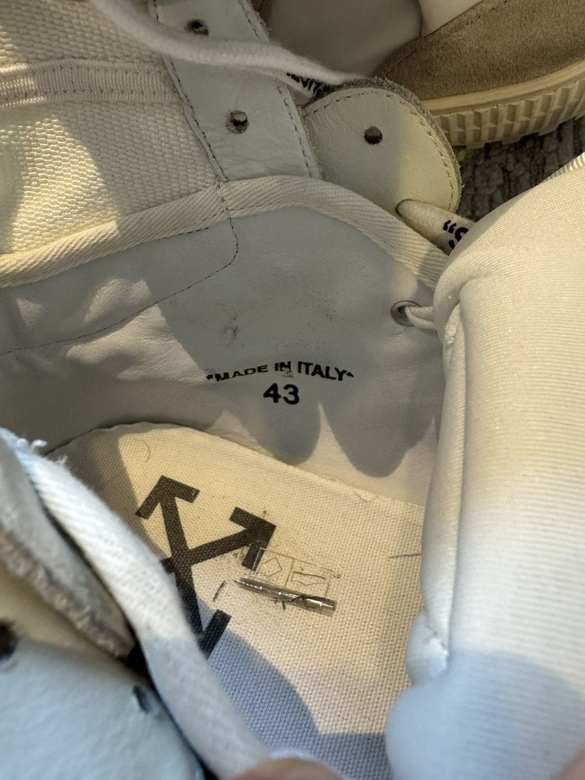 Off-White Off-White 'Off-Court 3.0' Distressed High-Tops - EU 43 Size US 10 / EU 43 - 8 Thumbnail