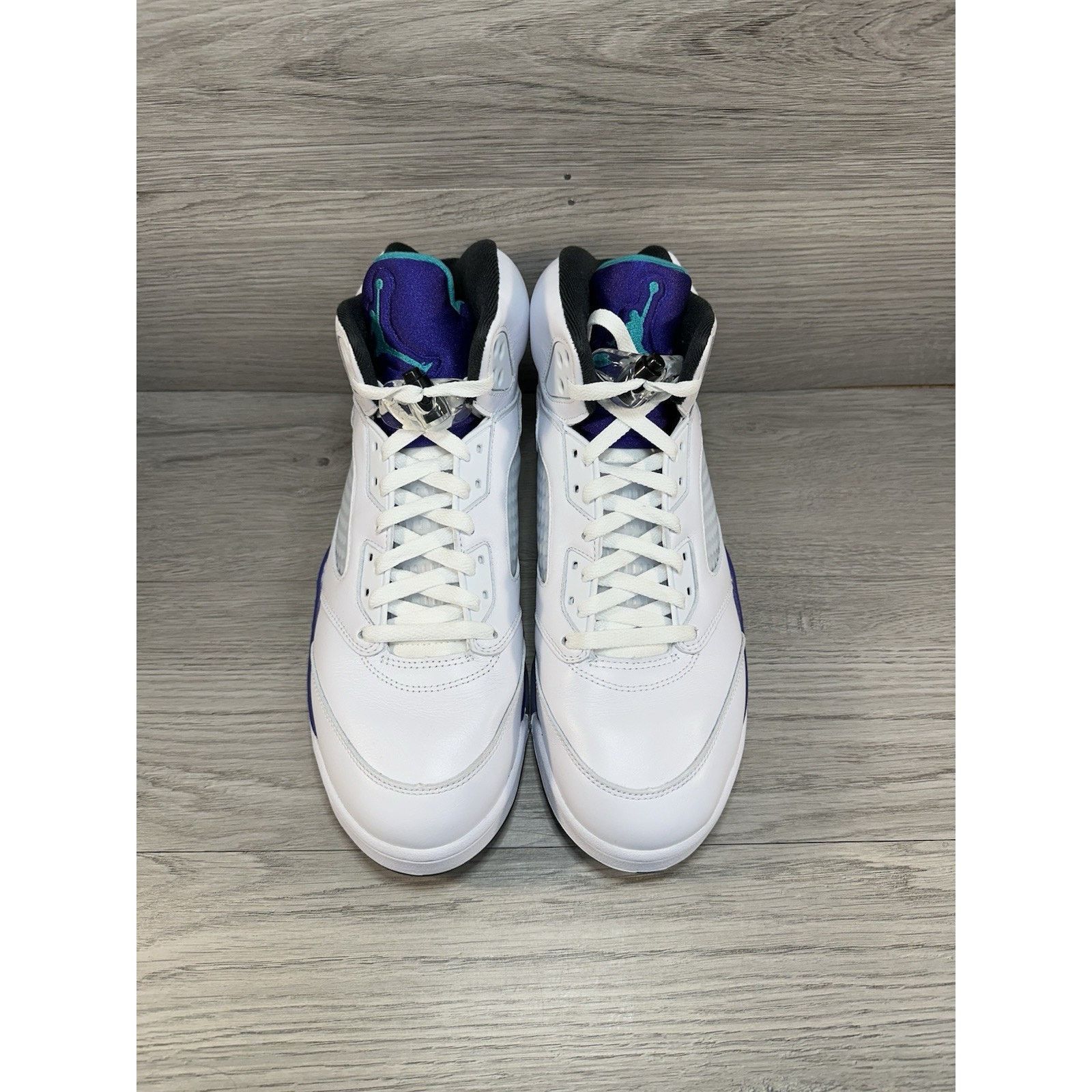 Jordan Brand Air Jordan 5 Retro Grape 2025 - Size 12 Size US 12 / EU 45 - 4 Thumbnail