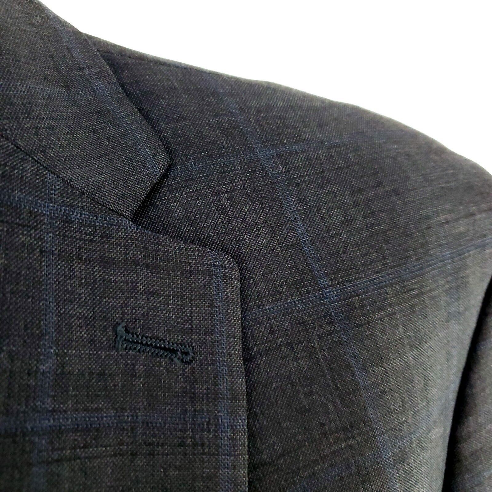 Calvin Klein Calvin Klein Wool 2 Button Blazer 44L Gray Sharkskin Size 44L - 2 Thumbnail