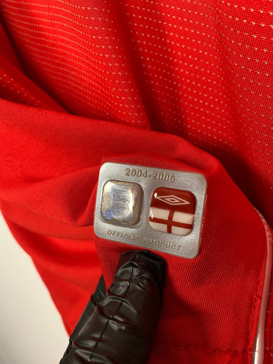 Umbro England Away Football Shirt 2006 Umbro Red Jersey Size US L / EU 52-54 / 3 - 6 Thumbnail