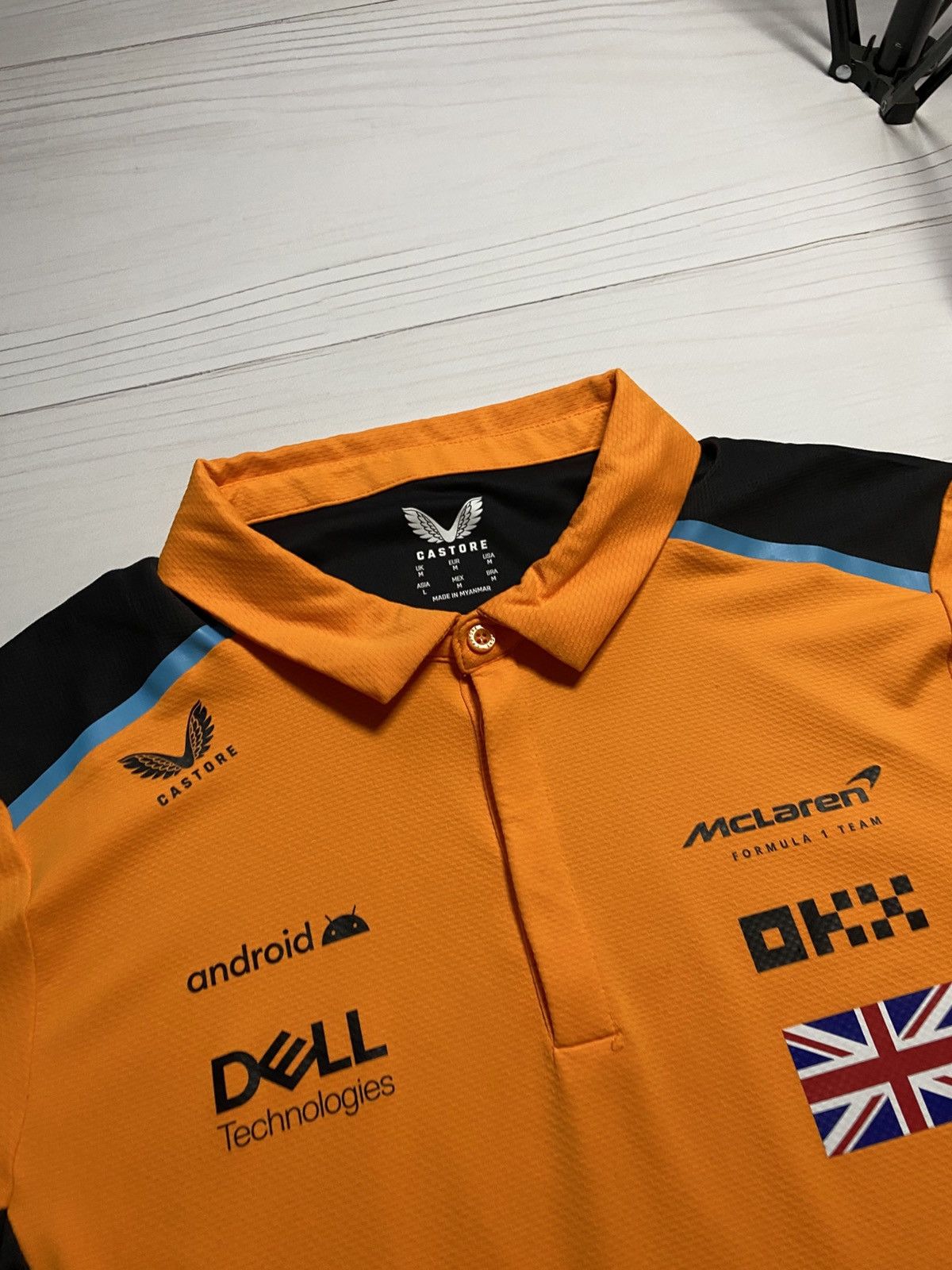 Formula 1 Formul 1 McLaren Lando Norris #4 Castore polo t shirt jersey Size US M / EU 48-50 / 2 - 7 Thumbnail