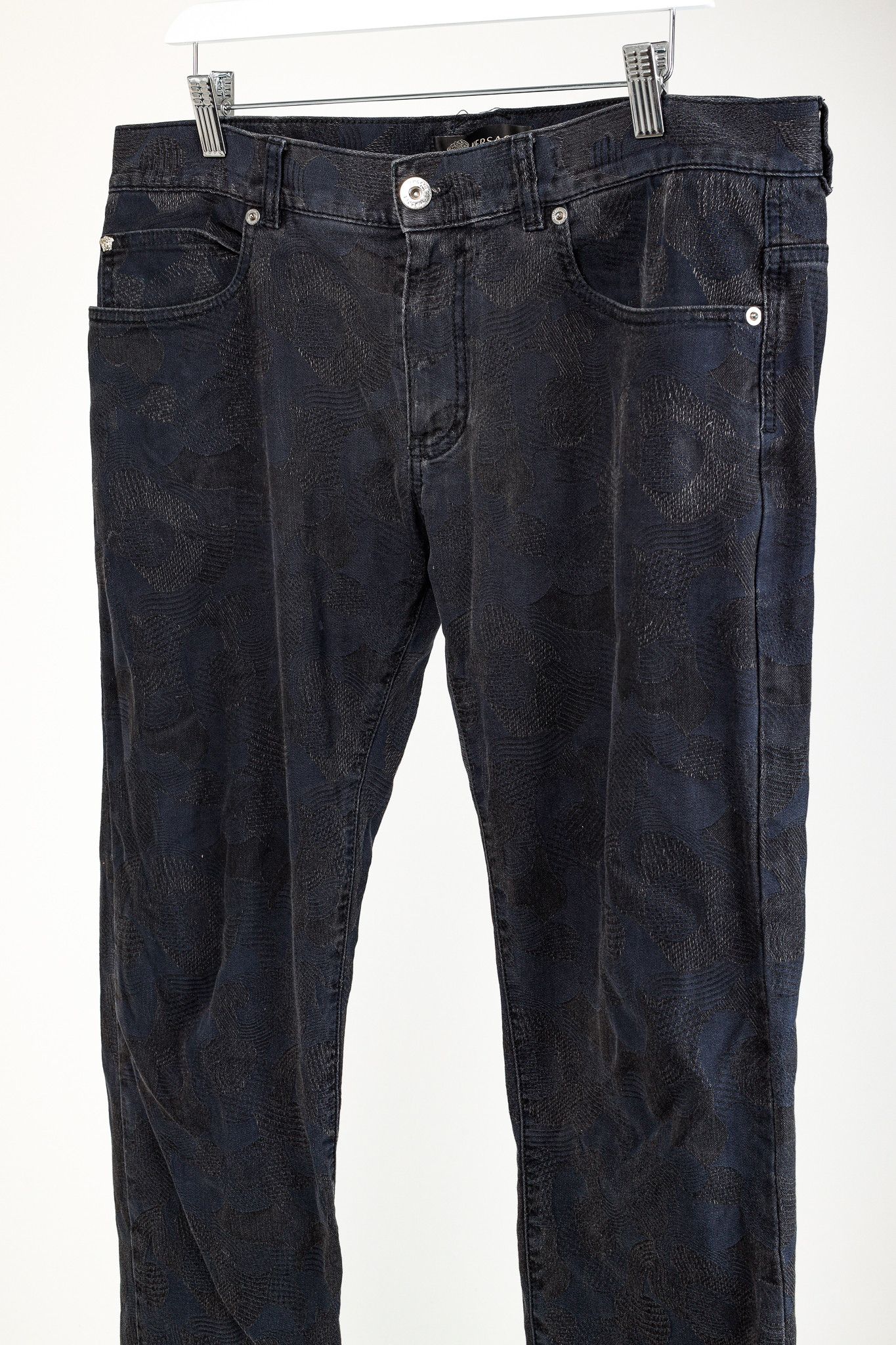 Versace Versace Cody Navy & Black Jacquard Slim-Fit Jeans Size 36" / US 14 / IT 50 - 7 Thumbnail