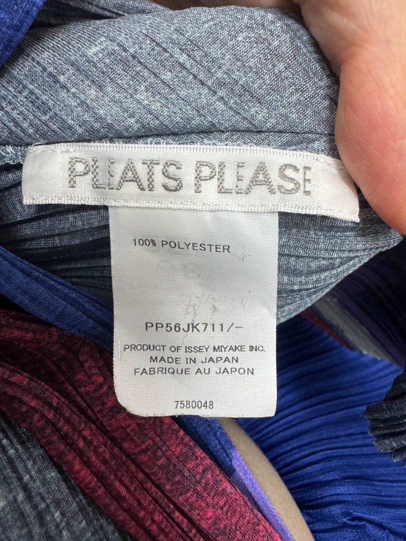 Issey Miyake Issey Miyake size:one size Red and purple striped bouncy t Size XS / US 0-2 / IT 36-38 - 6 Thumbnail