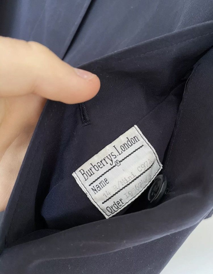 Burberry Burberrys Vintage Burberry Men's Navy Blue Check Trench Coat Size US L / EU 52-54 / 3 - 9 Thumbnail