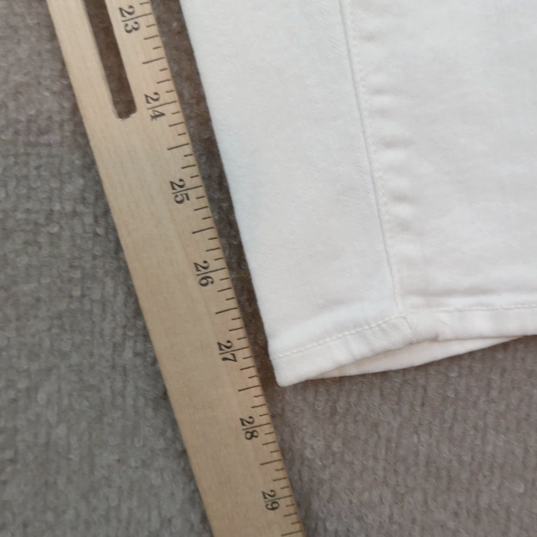 Frame FRAME Women's White Le Skinny de Jeanne Distressed Stretch Skinny Jeans Size 26 Size 26" / US 2 / IT 38 - 3 Thumbnail