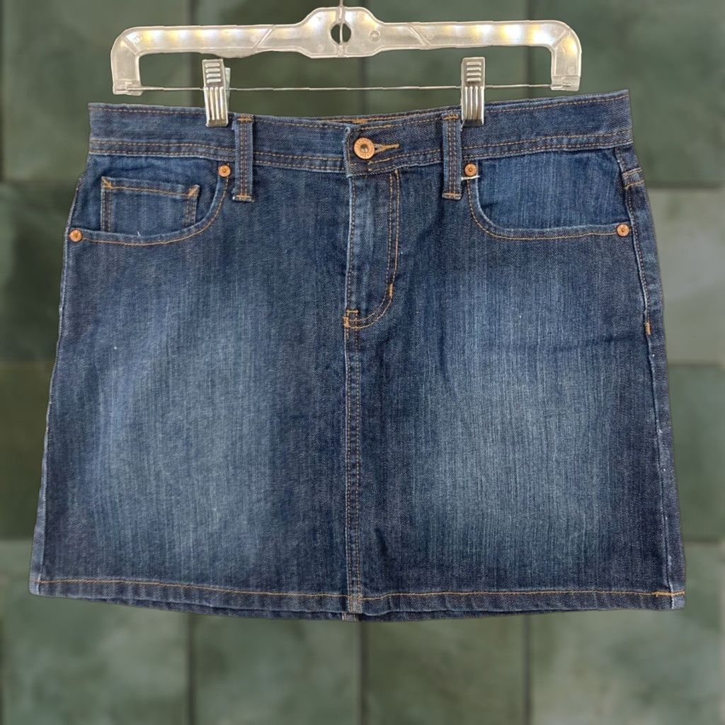 Gap Gap Mini Skirt Womens Size 8 Blue Stretch Denim Casual Bohemian Size 30" / US 8 / IT 44 - 1 Thumbnail