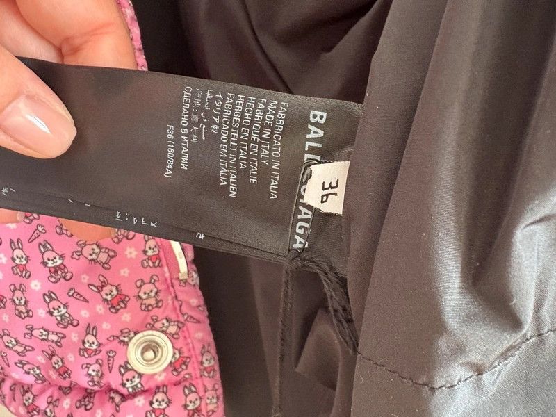 Balenciaga Balenciaga canceled lunar new year 2023 puffer jacket (rare) Size US M / EU 48-50 / 2 - 3 Thumbnail