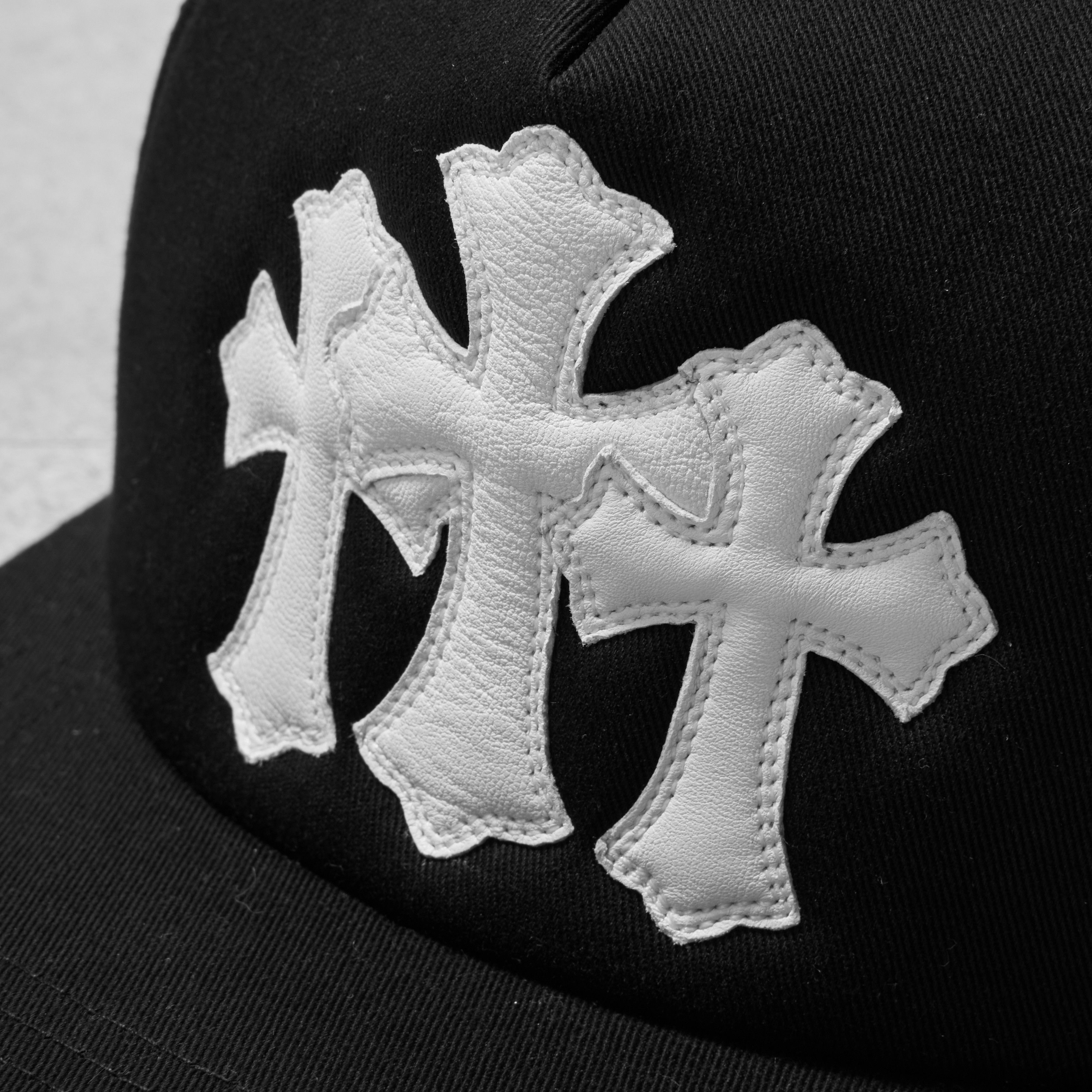 Chrome Hearts CHROME HEARTS Three Cemetery Cross Trucker Hat BLACK Size ONE SIZE - 3 Thumbnail