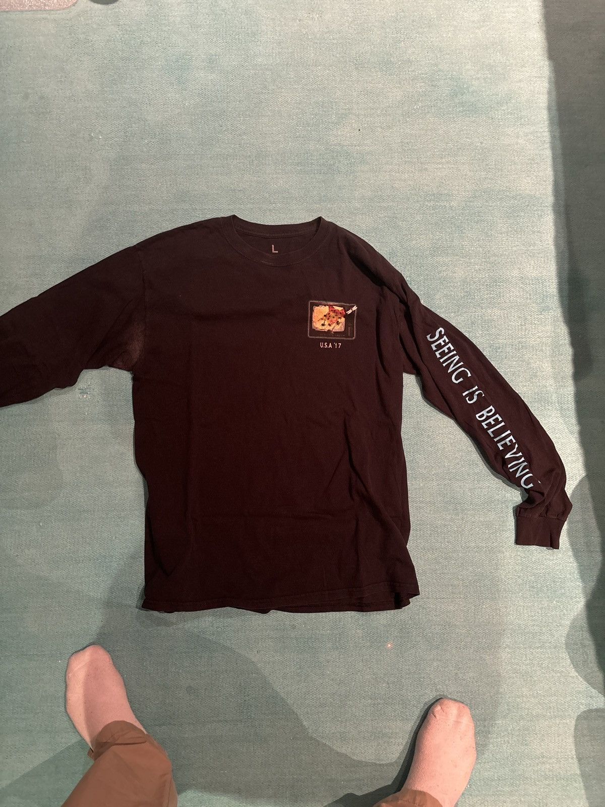Travis Scott Seeing is believing 2017 birds in the trap long sleeve Size US L / EU 52-54 / 3 - 1 Thumbnail