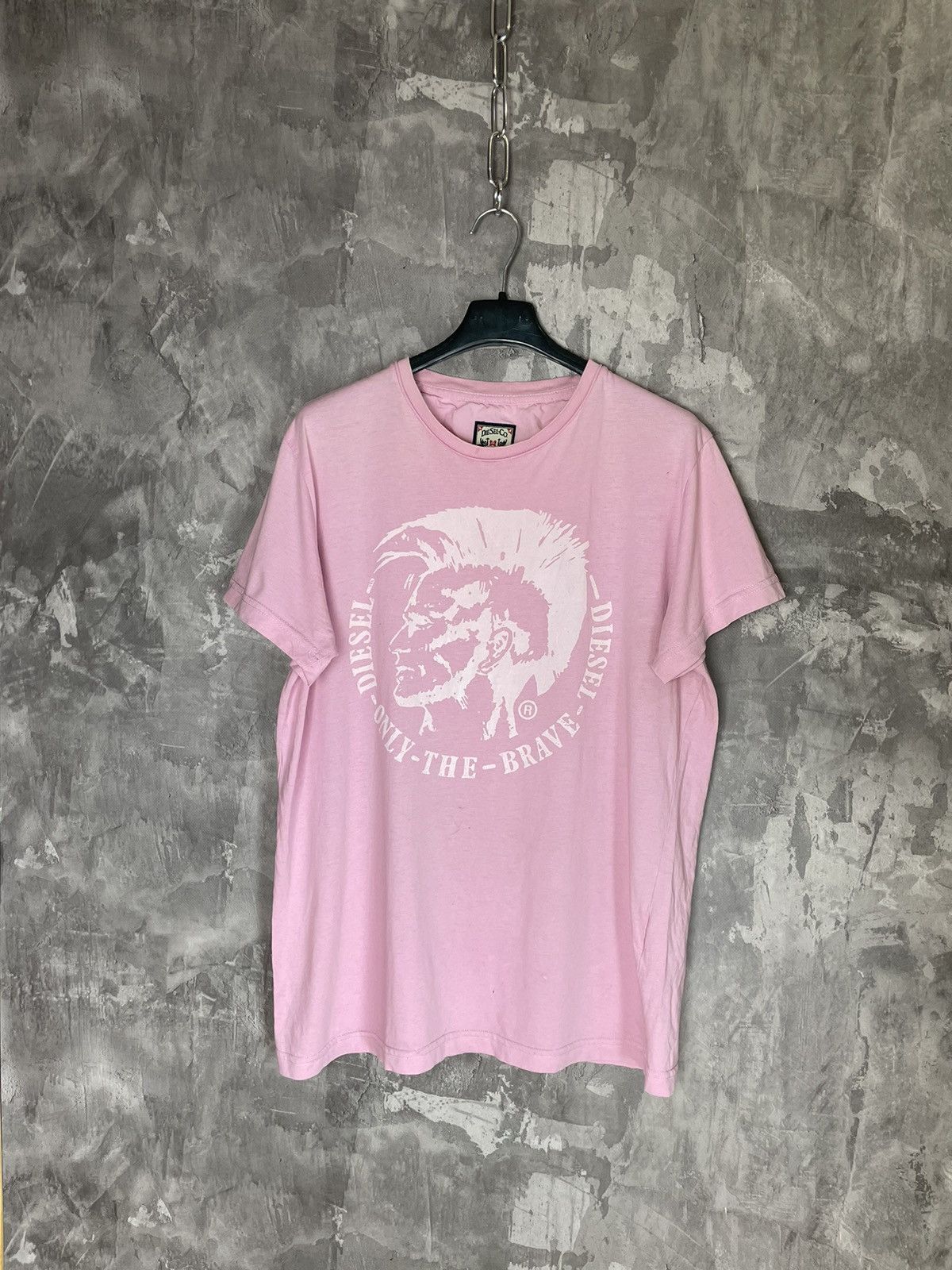 Diesel × Vintage 💎 Vintage Diesel Denim Division Logo Graphic Pink T-shirt Size XL / US 12-14 / IT 48-50 - 1 Thumbnail