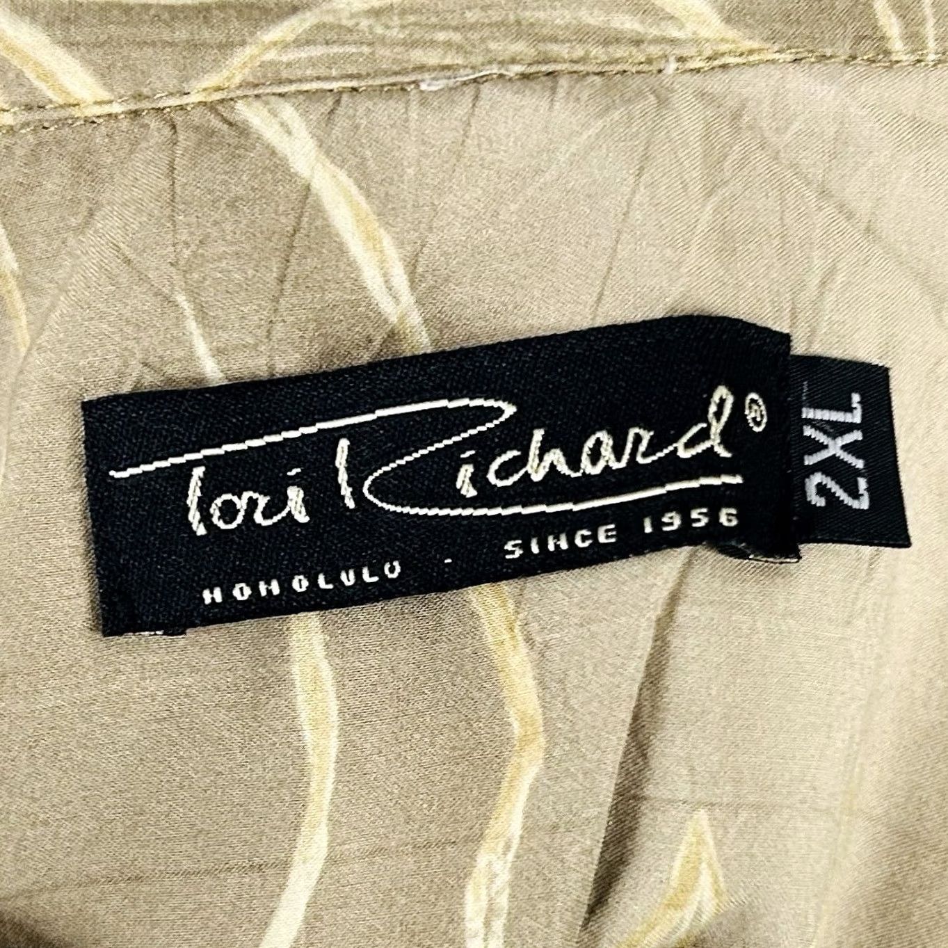 Tori Richard Tori Richard 2XL Hawaiian Aloha Shirt Beige Floral 100% Viscose USA Made Size US XXL / EU 58 / 5 - 3 Thumbnail