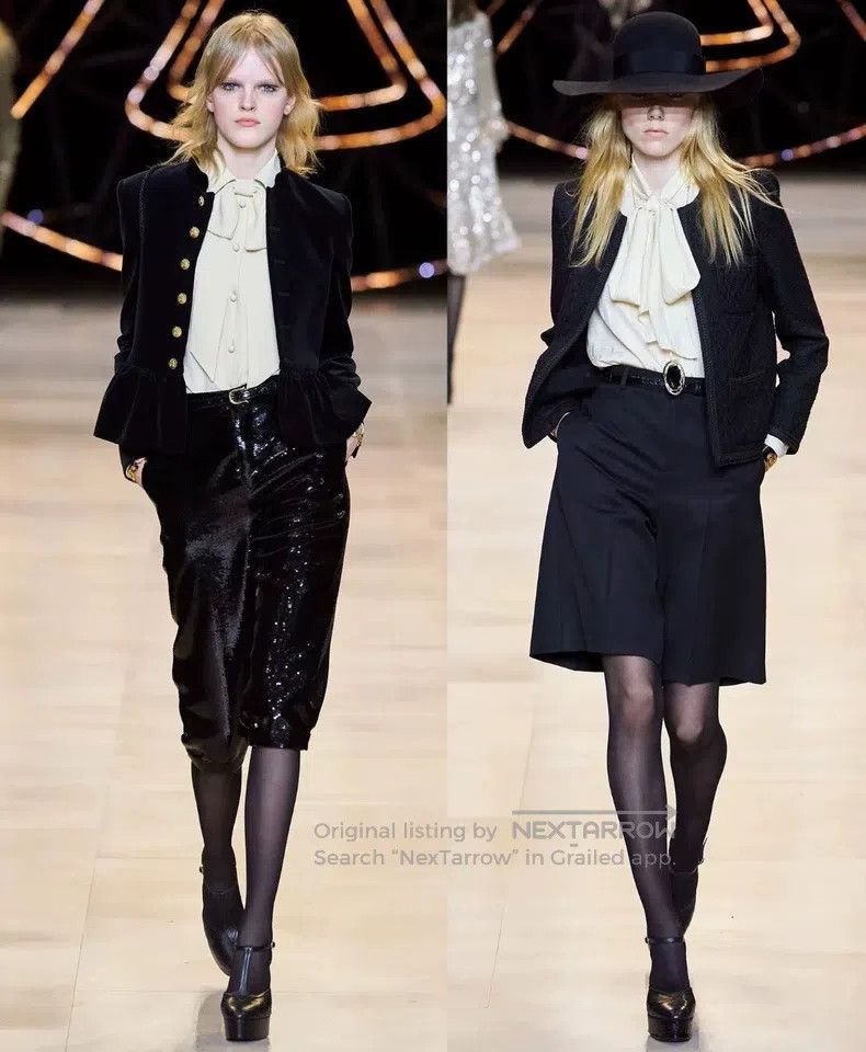 Celine CELINE size 36 Black Velvet Jacket with Gold Buckle Size M / US 6-8 / IT 42-44 - 6 Thumbnail
