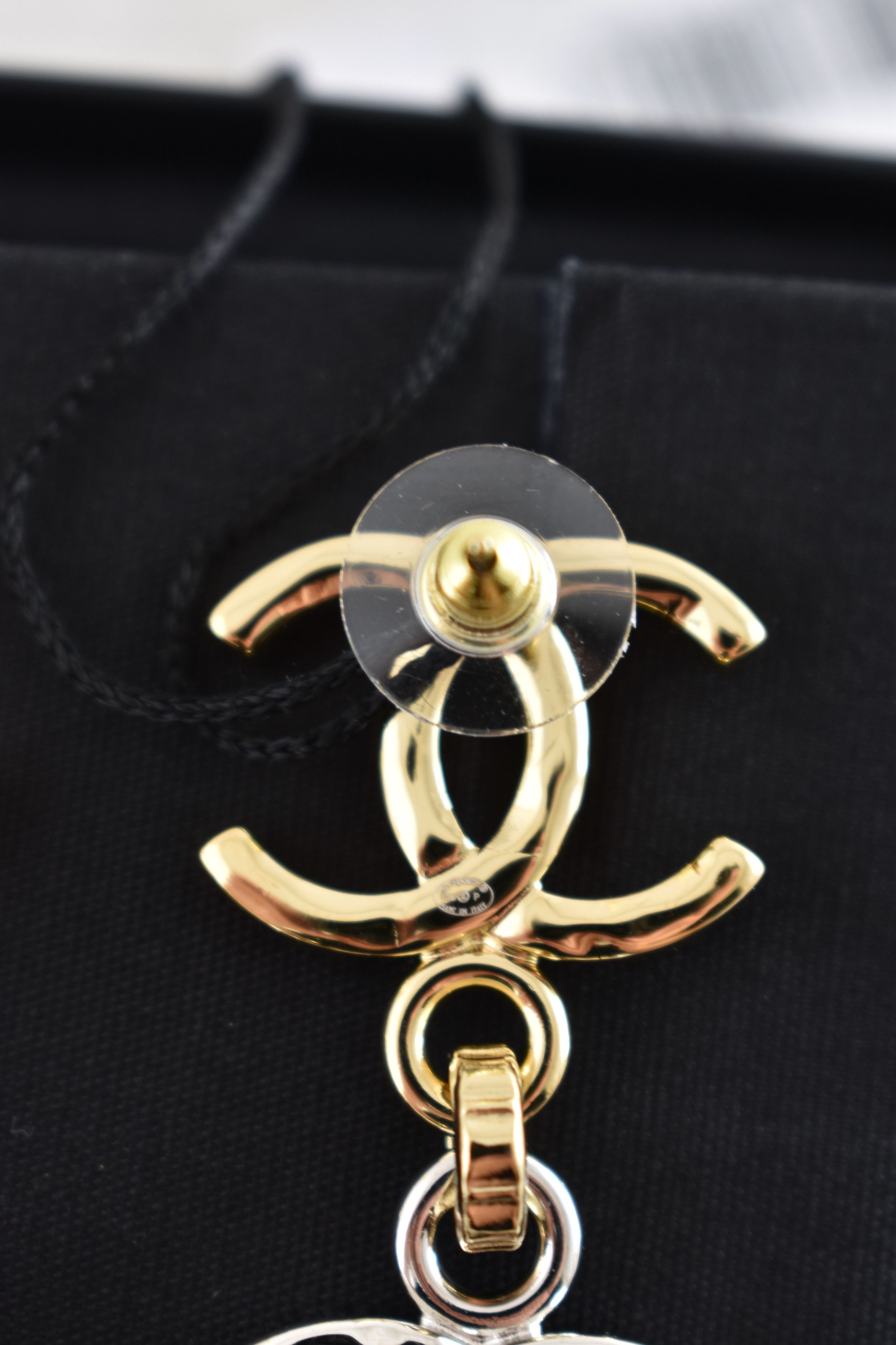 Chanel 26P Silver Mixed Metals XL CC Logo Dangle Drop Earrings Size ONE SIZE - 16 Thumbnail