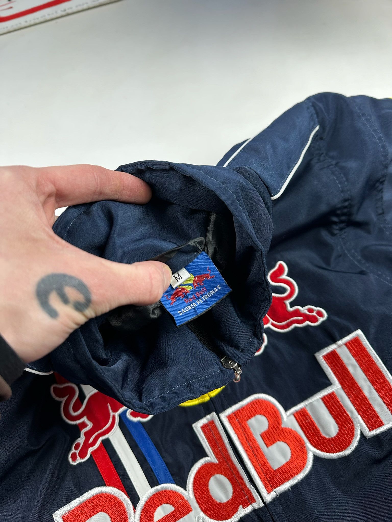 Red Bull Vintage Red Bull Racing Jacket Size US M / EU 48-50 / 2 - 8 Thumbnail