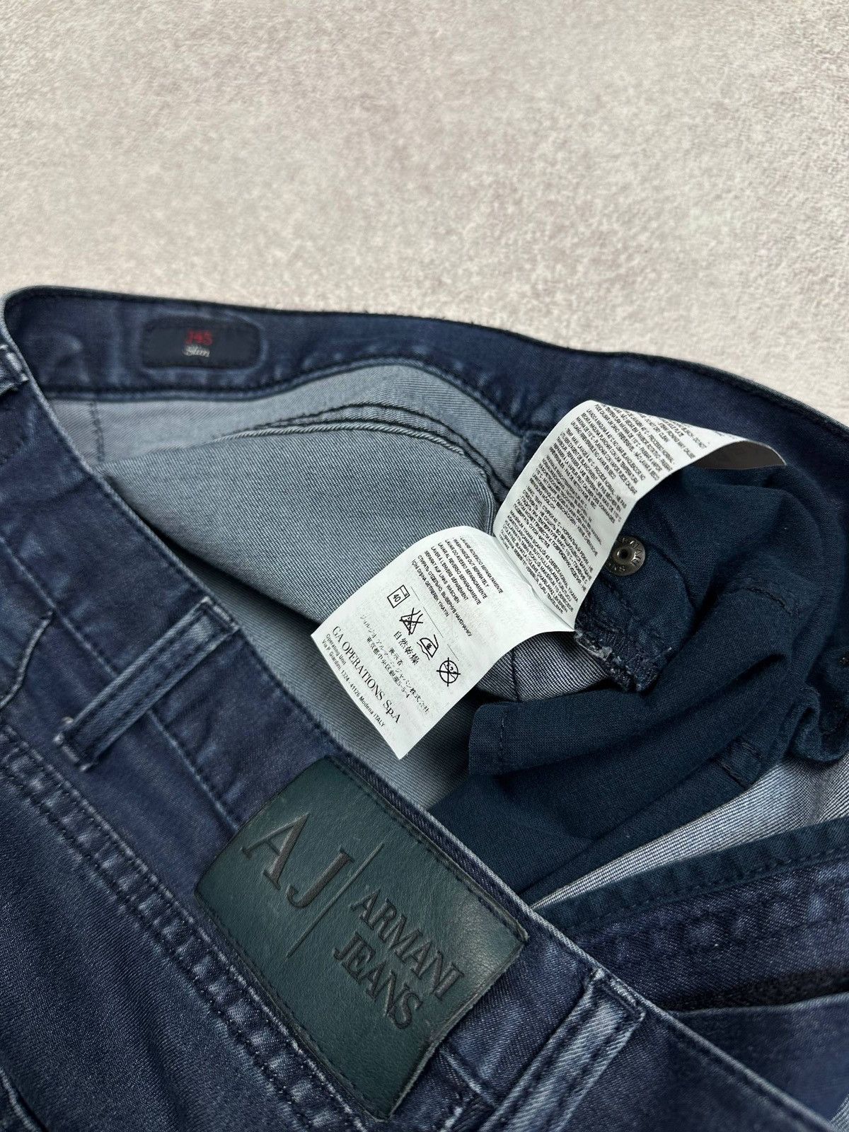 Armani Vintage Armani Metal Back Logo Baggy Jeans Slim Pants 32 Size US 34 / EU 50 - 12 Thumbnail