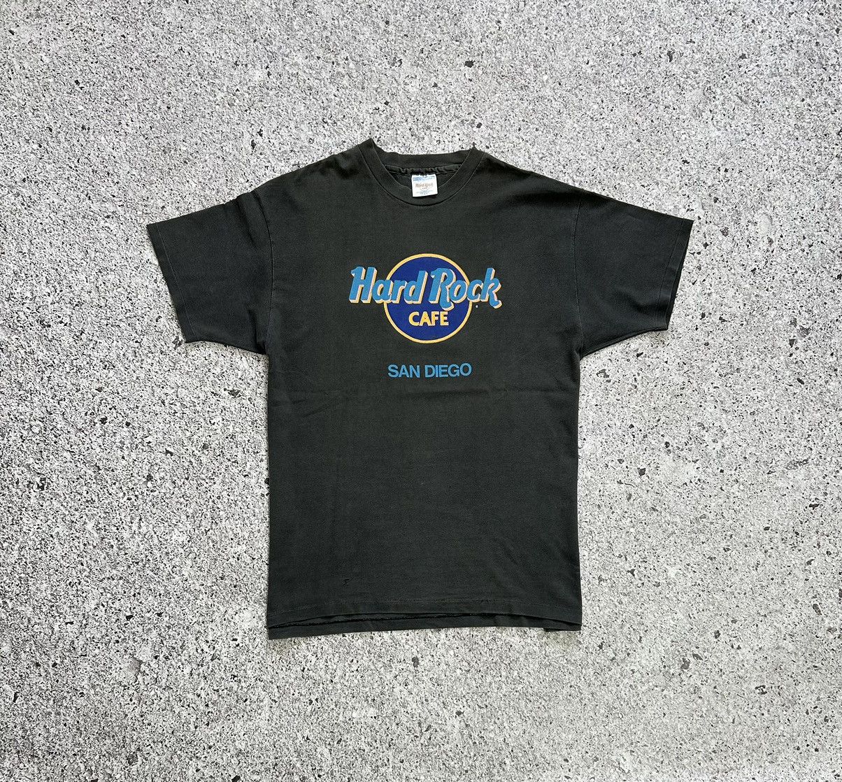 Hard Rock Cafe × Vintage Vintage 90’s Hard Rock Cafe San Diego USA Retro T-shirt Size US XL / EU 56 / 4 - 2 Thumbnail