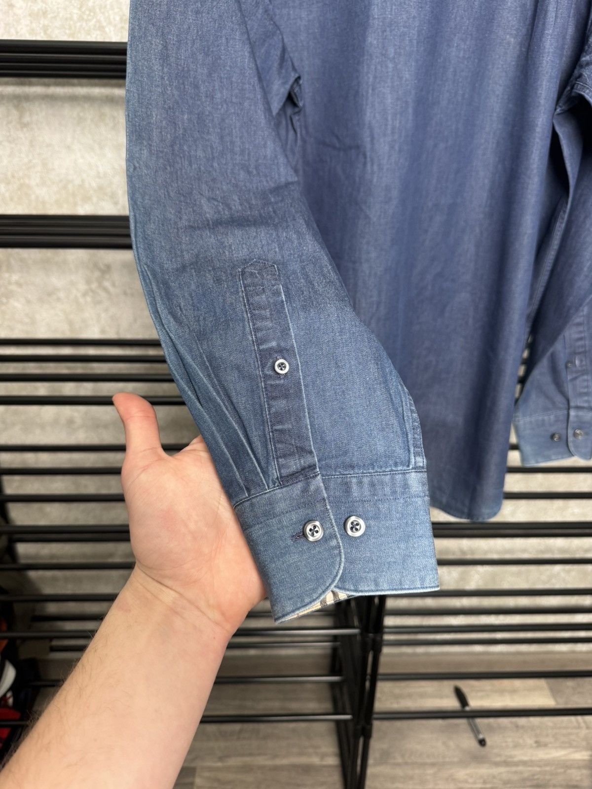 Burberry Vintage Blue Shirt Burberry Size US L / EU 52-54 / 3 - 9 Thumbnail