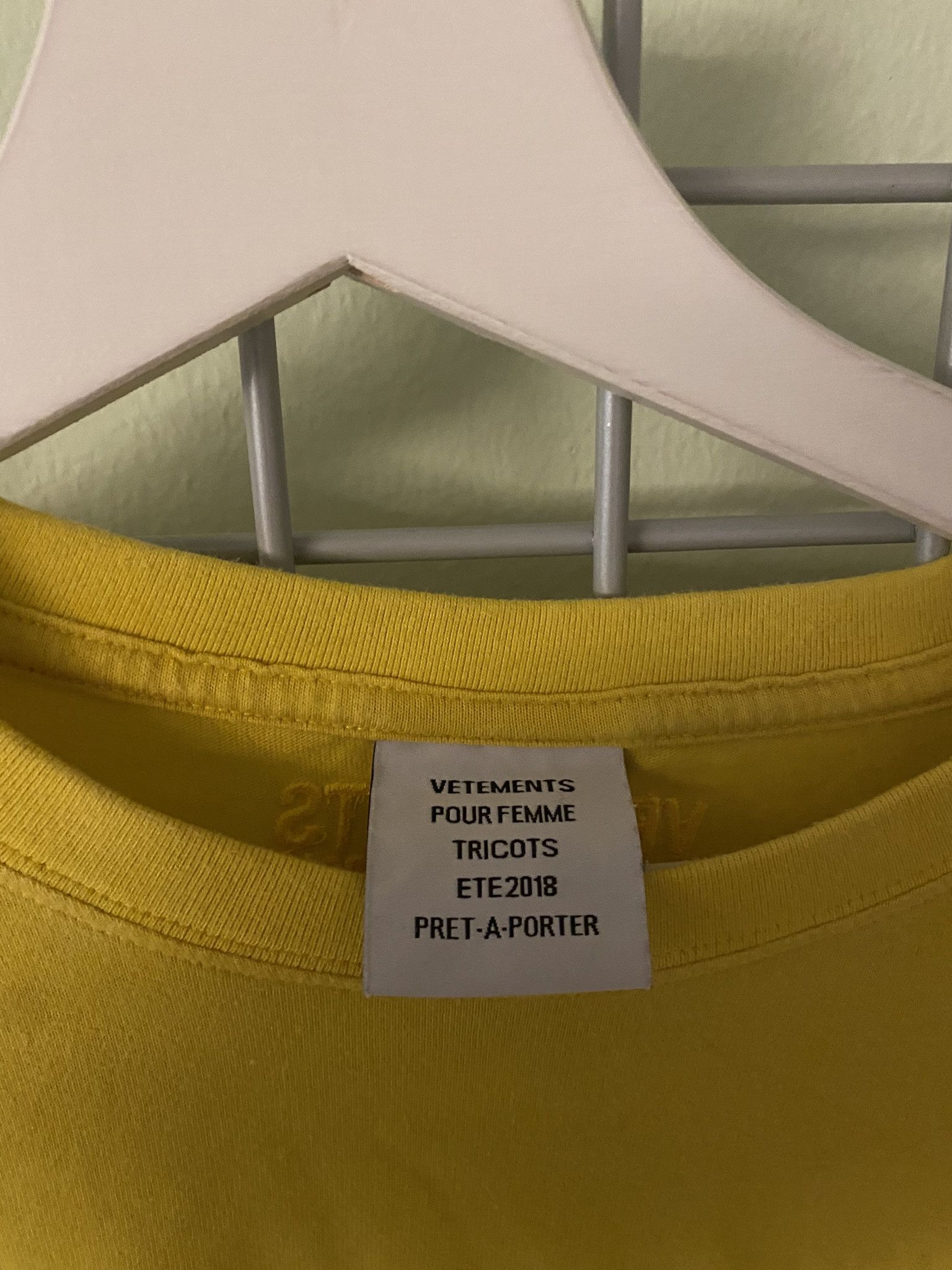 DHL × Vetements Vetements x DHL Longsleeve SS18 Size US L / EU 52-54 / 3 - 2 Thumbnail
