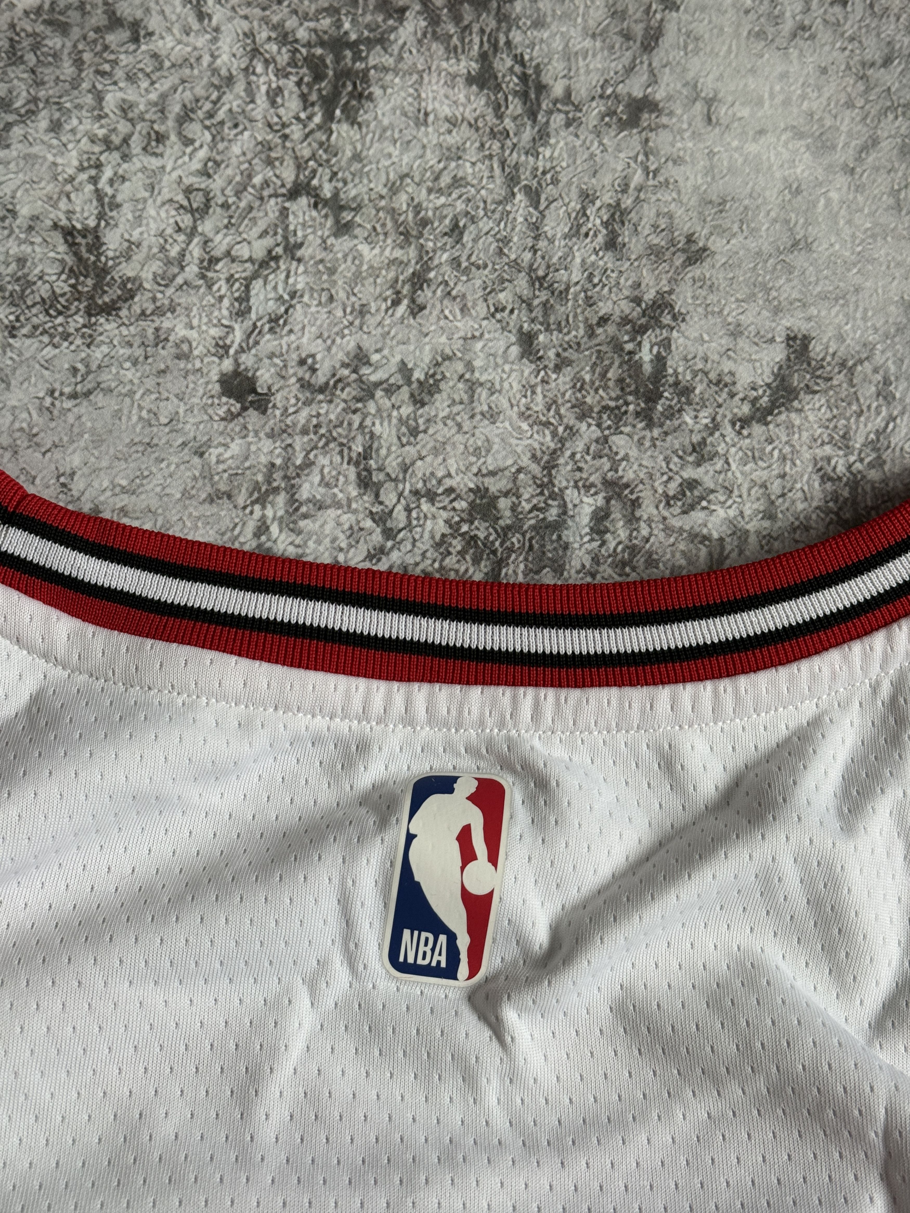Nike Chicago Bulls Authentic Blank Jersey DRI FIT NIKE M Size US M / EU 48-50 / 2 - 9 Thumbnail