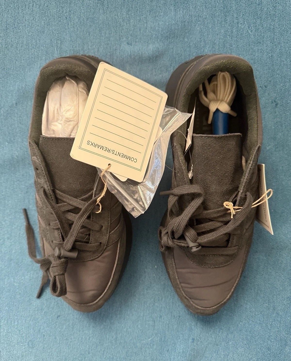 Adidas × Fear of God FOGA Los Angeles UNRELEASED Sample Sneaker Carbon NWB Size 9 Size US 9 / EU 42 - 2 Thumbnail