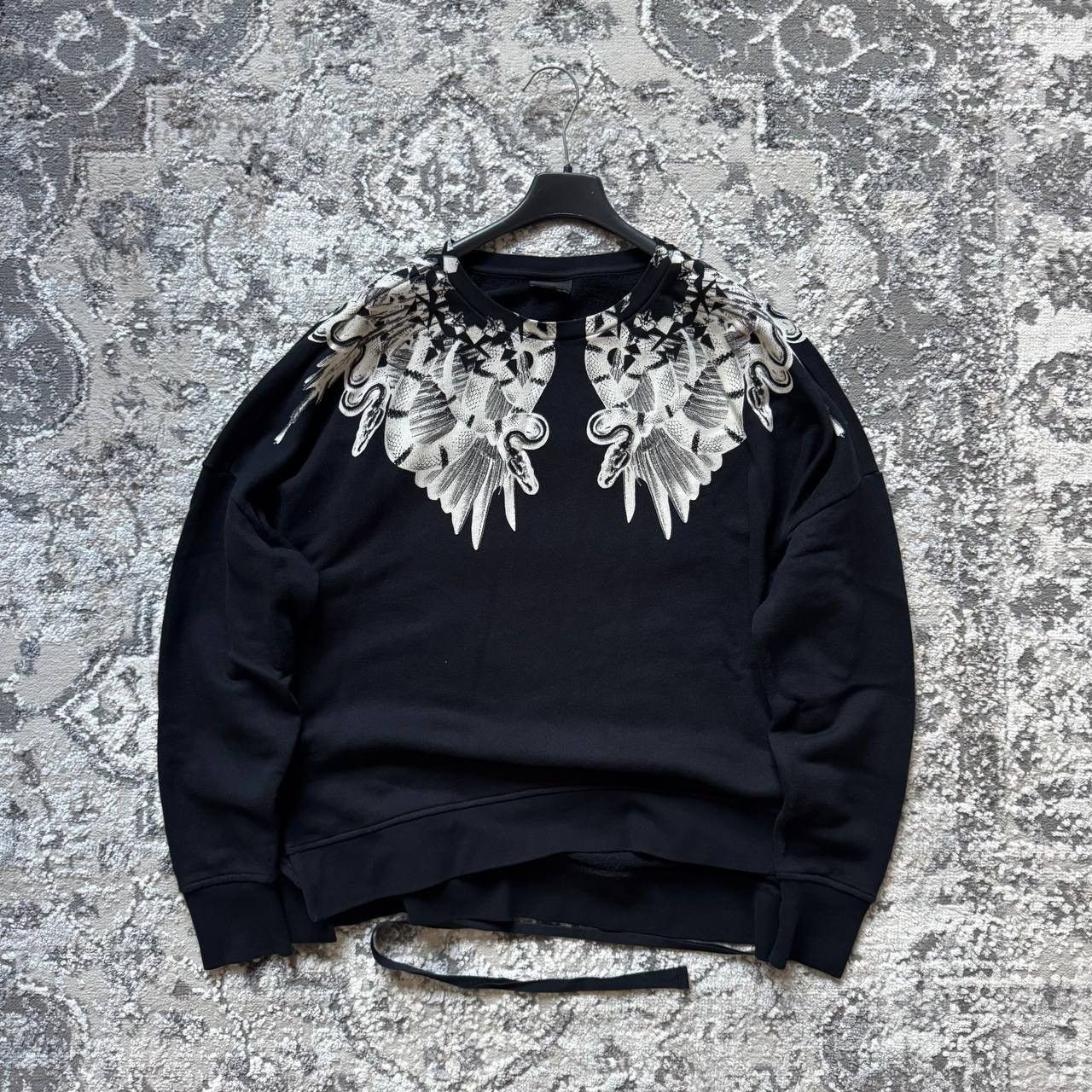 Marcelo Burlon Marcelo Burlon Avantgarde Snakes Wings Black White Crewneck Size US S / EU 44-46 / 1 - 1 Thumbnail