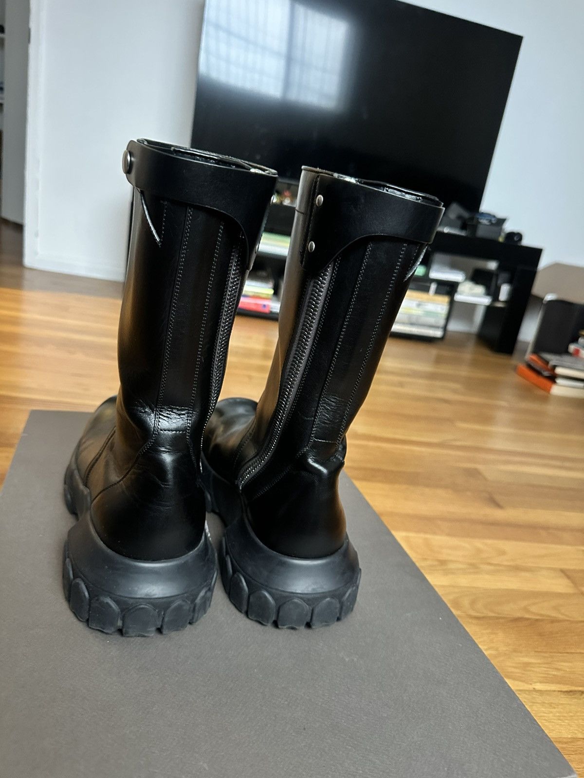 Rick Owens Rick Owens Creeper Bozo Tractor Boots Size US 9.5 / EU 42-43 - 4 Thumbnail