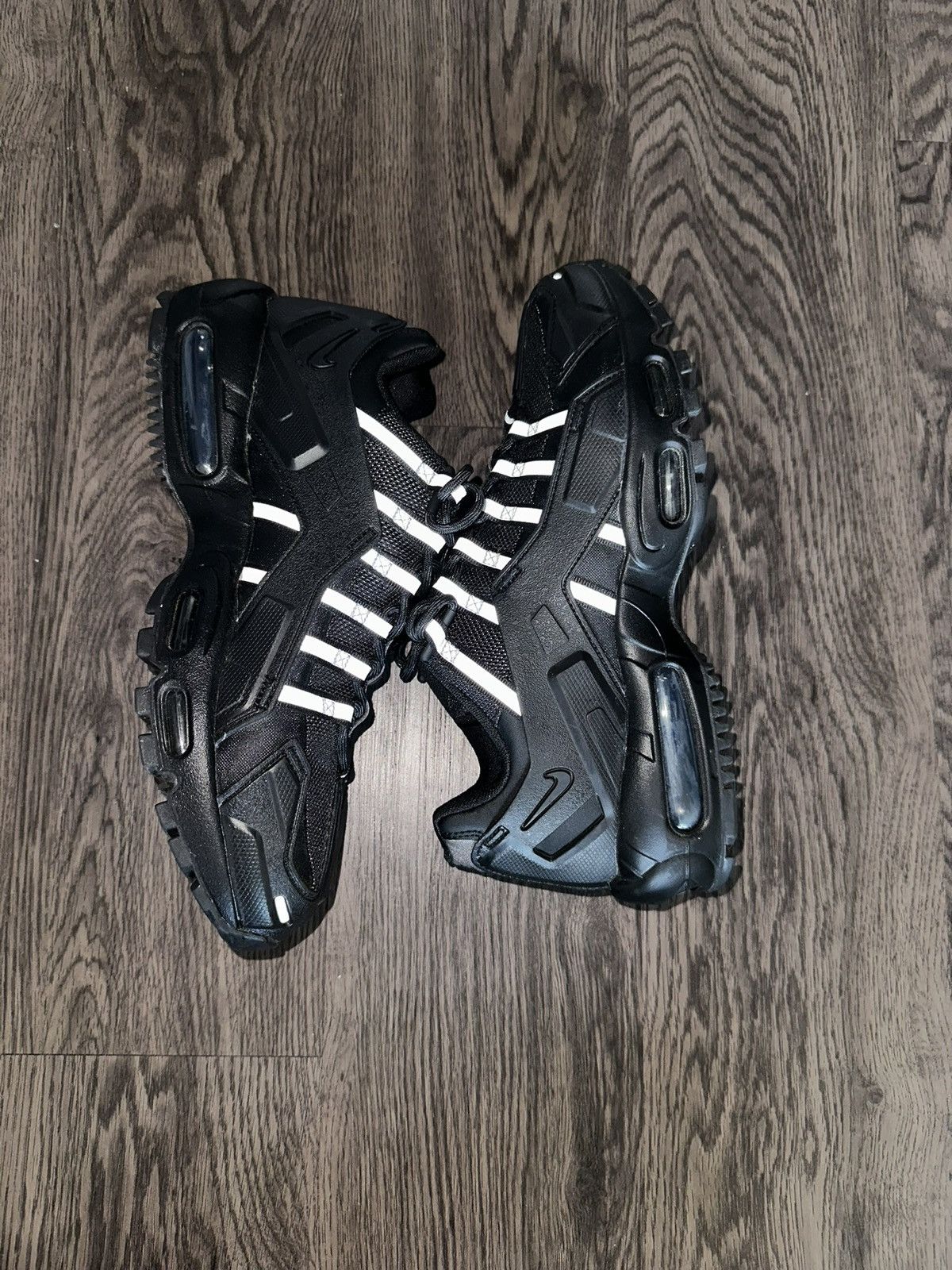 Nike Reflective Nike Air Max 95s Size US 9.5 / EU 42-43 - 2 Thumbnail