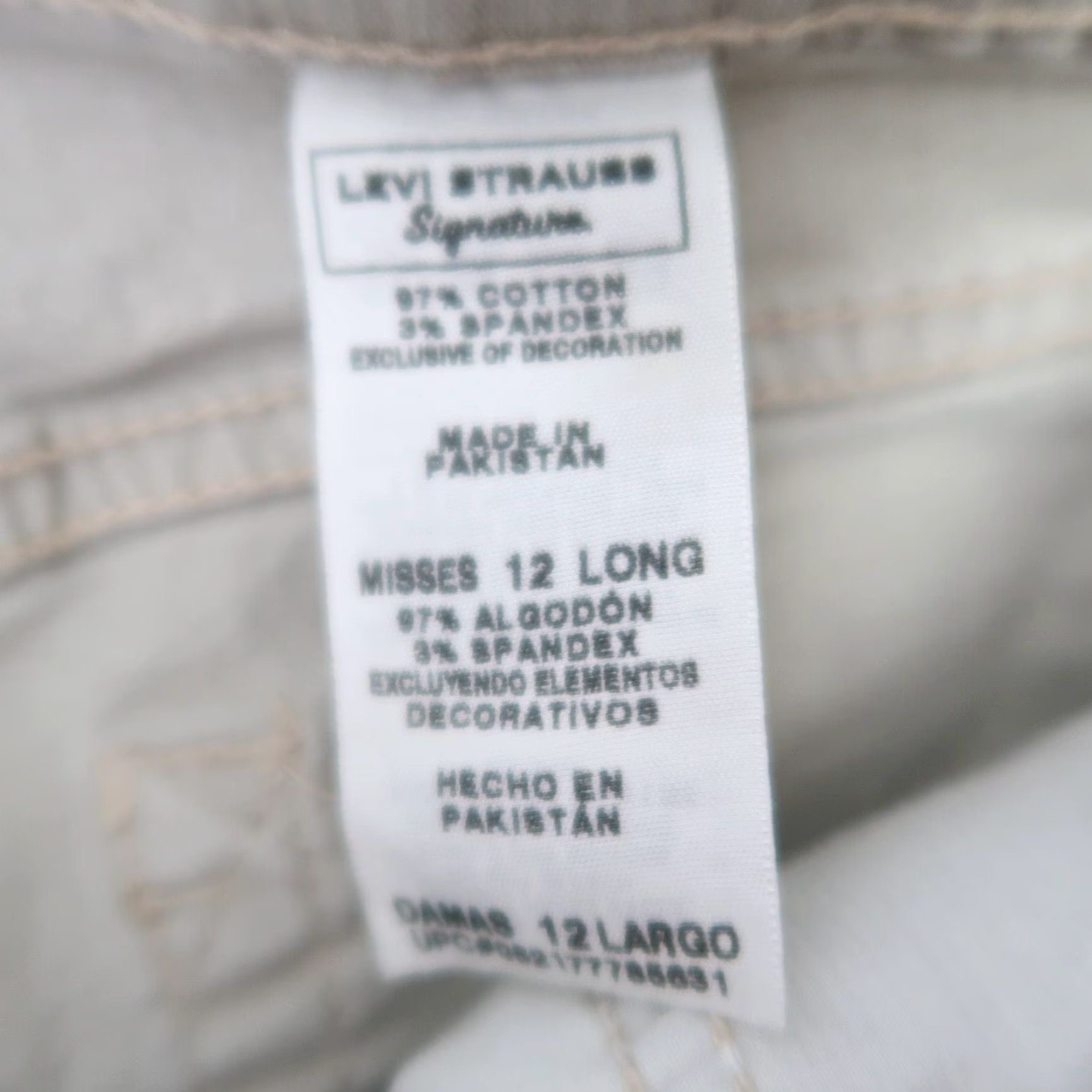 Levi's VINTAGE Levi's Denim Jeans bootcut Women 12 Long Tan Tan khaki Low Rise 30 Inseam 30 Bootcut Jeans Womens 90s 2000s Size 34" / US 12 / IT 48 - 5 Thumbnail