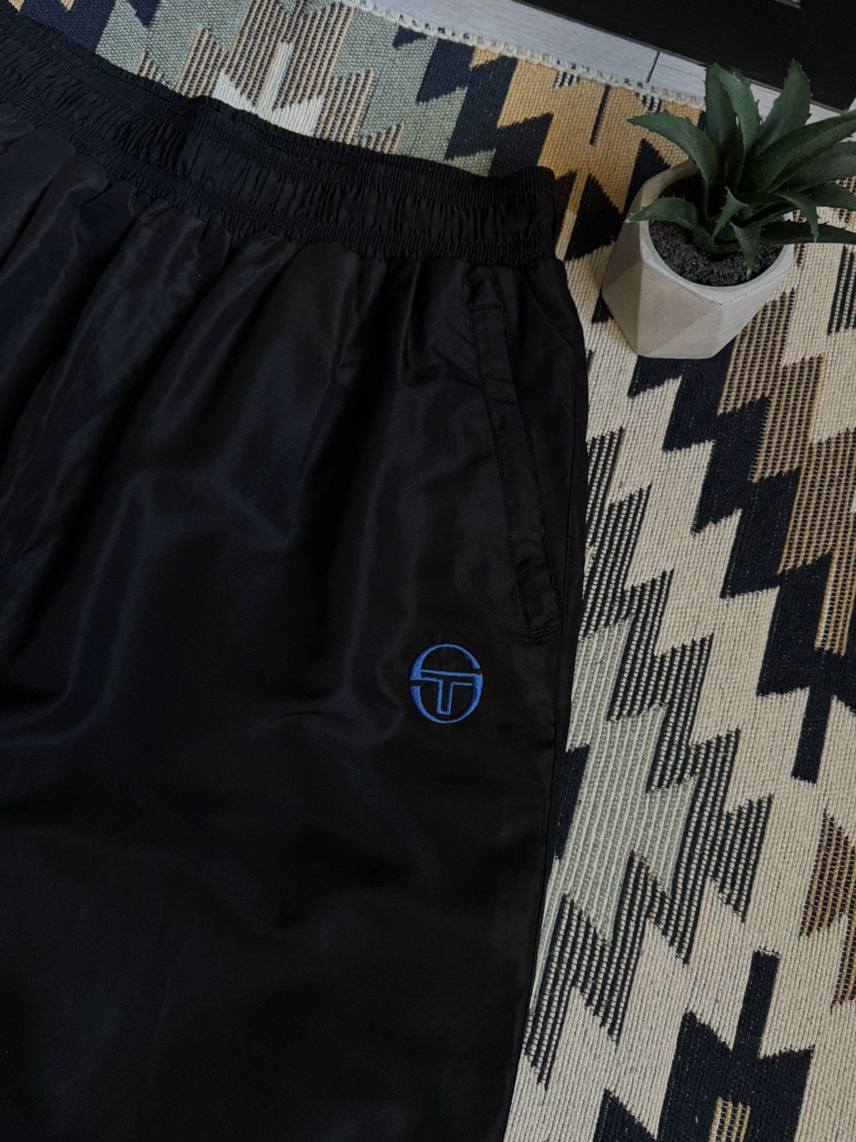Sergio Tacchini Vintage Sergio Tacchini Nylon Pants Size US 36 / EU 52 - 6 Thumbnail