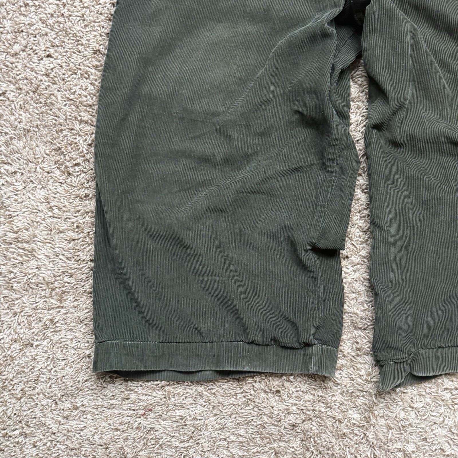 Vintage Vintage 90s MacGear Green Wide Leg Baggy Corduroy Rave Pants Size US 35 - 9 Thumbnail