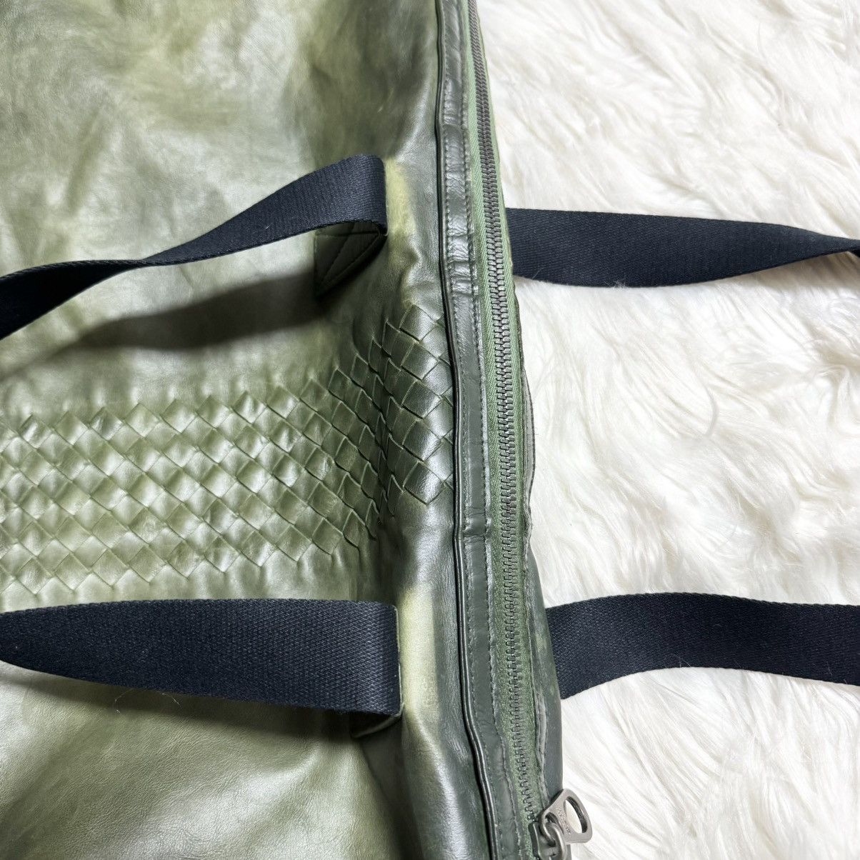 Bottega Veneta Auth Bottega Veneta Runway Intrecciato Leather Boston Bag Size ONE SIZE - 16 Thumbnail